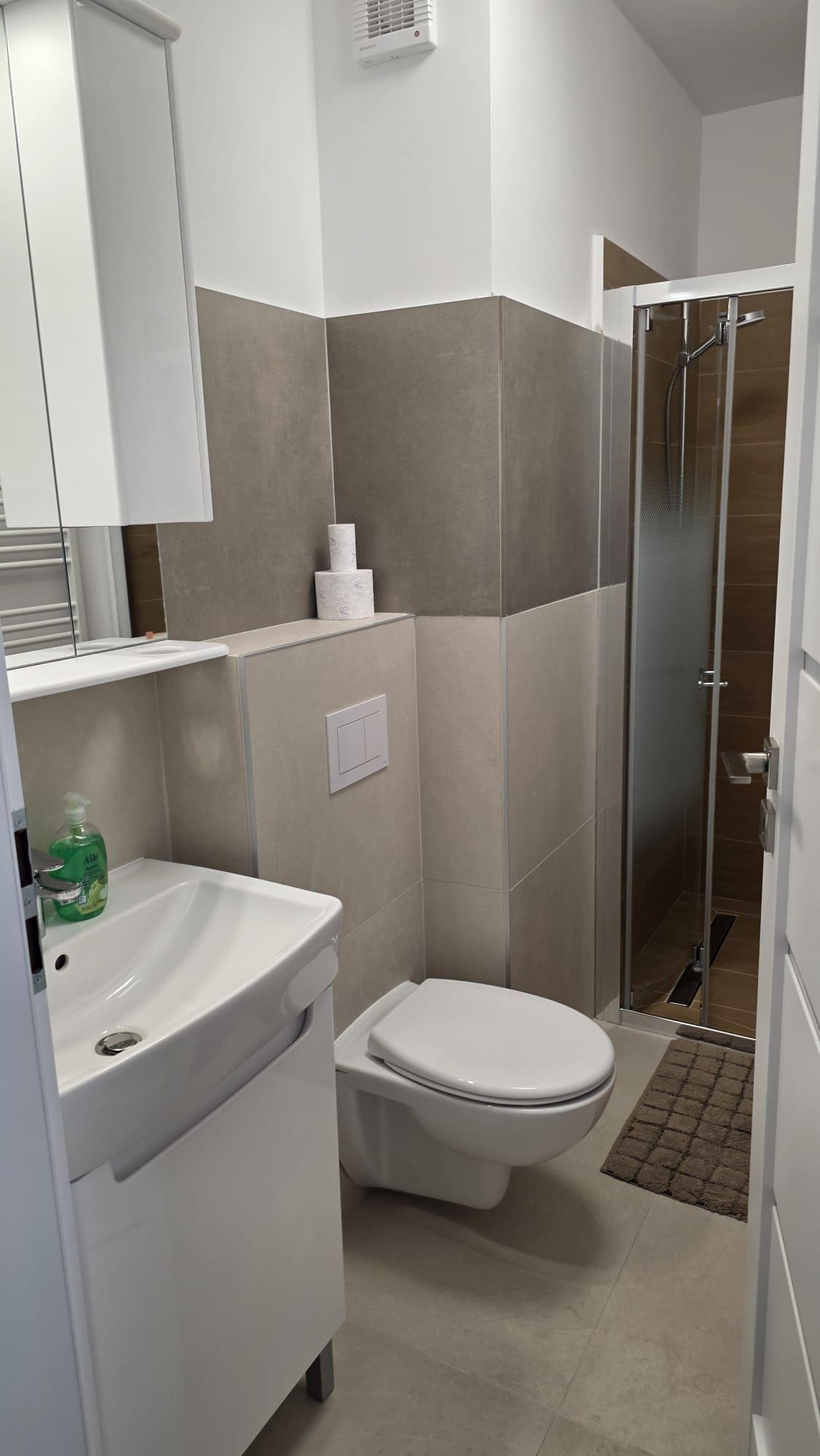Apartament spatios , zona Kaufland , langa Drink Store - 10