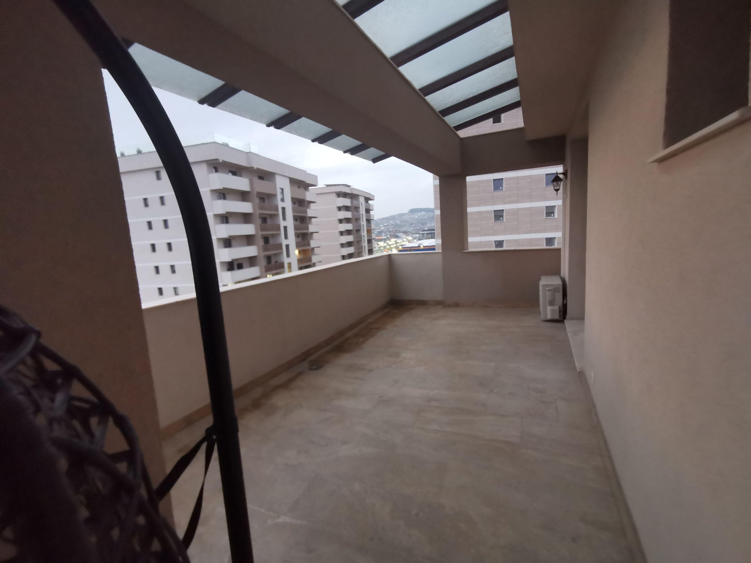 Penthouse , zona Isu - 10