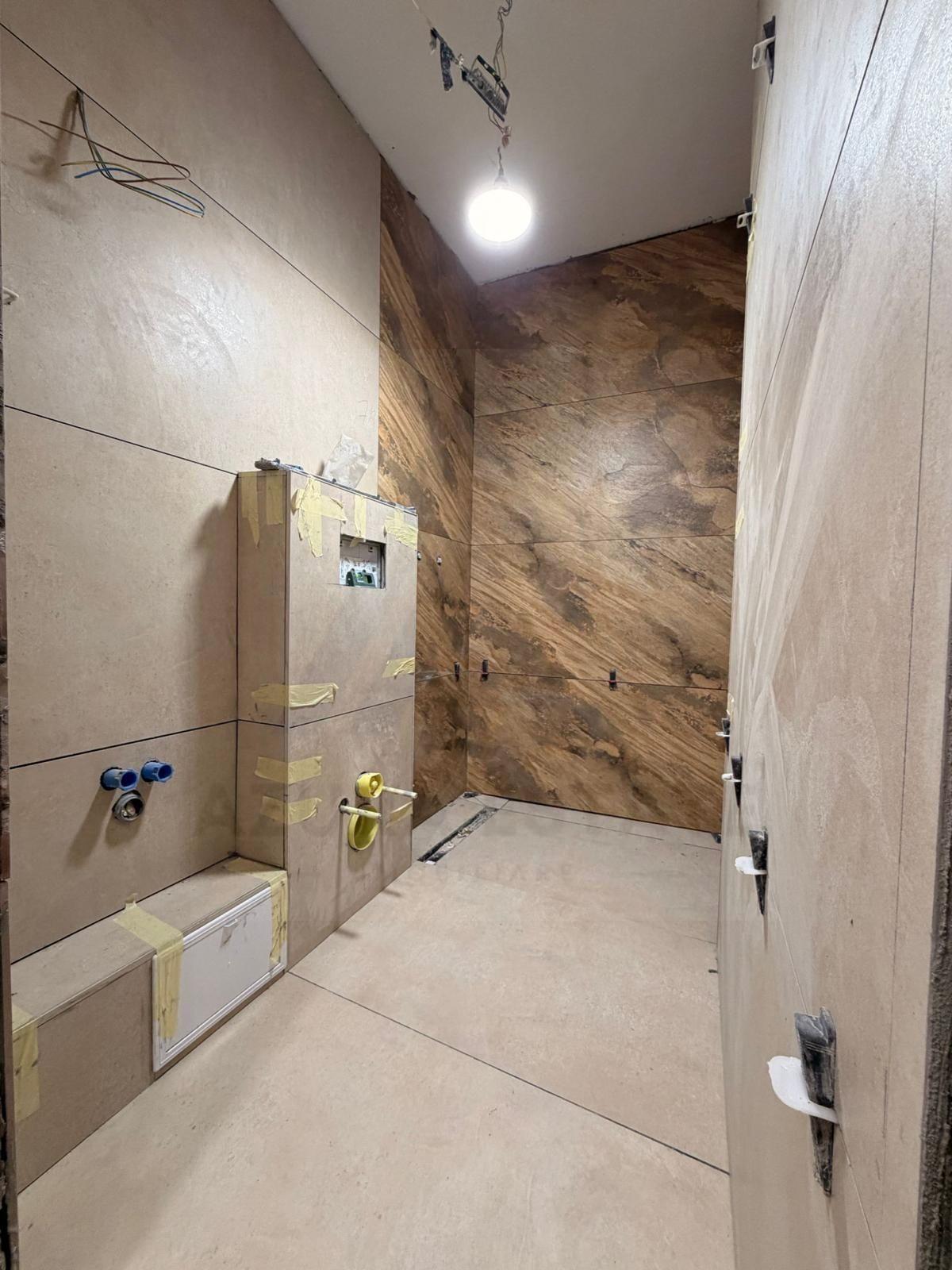 Apartament 2 camere 45 mp utili pivnița 11 mp zona Mihai Viteazul - 1