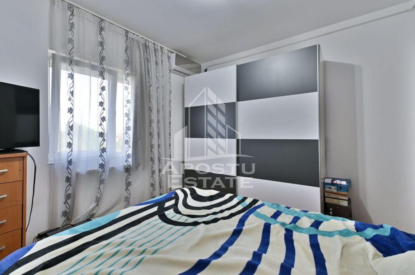 Apartament cu 3 camere de vanzare, centrala, zona Girocului, Timisoara - 12