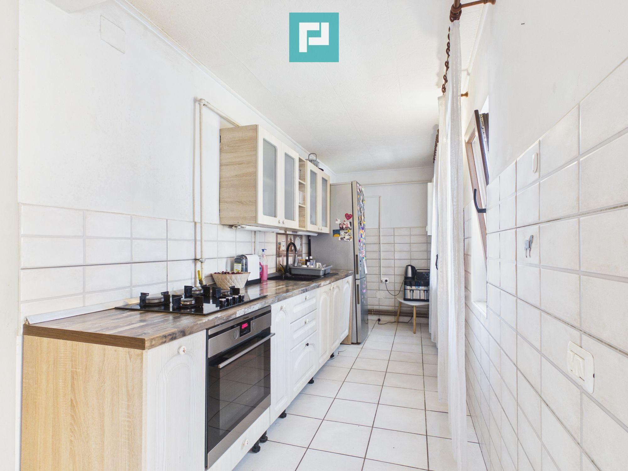 Casă 4 camere, 2 bucătării, 2 băi – zona UTA Arad - 11