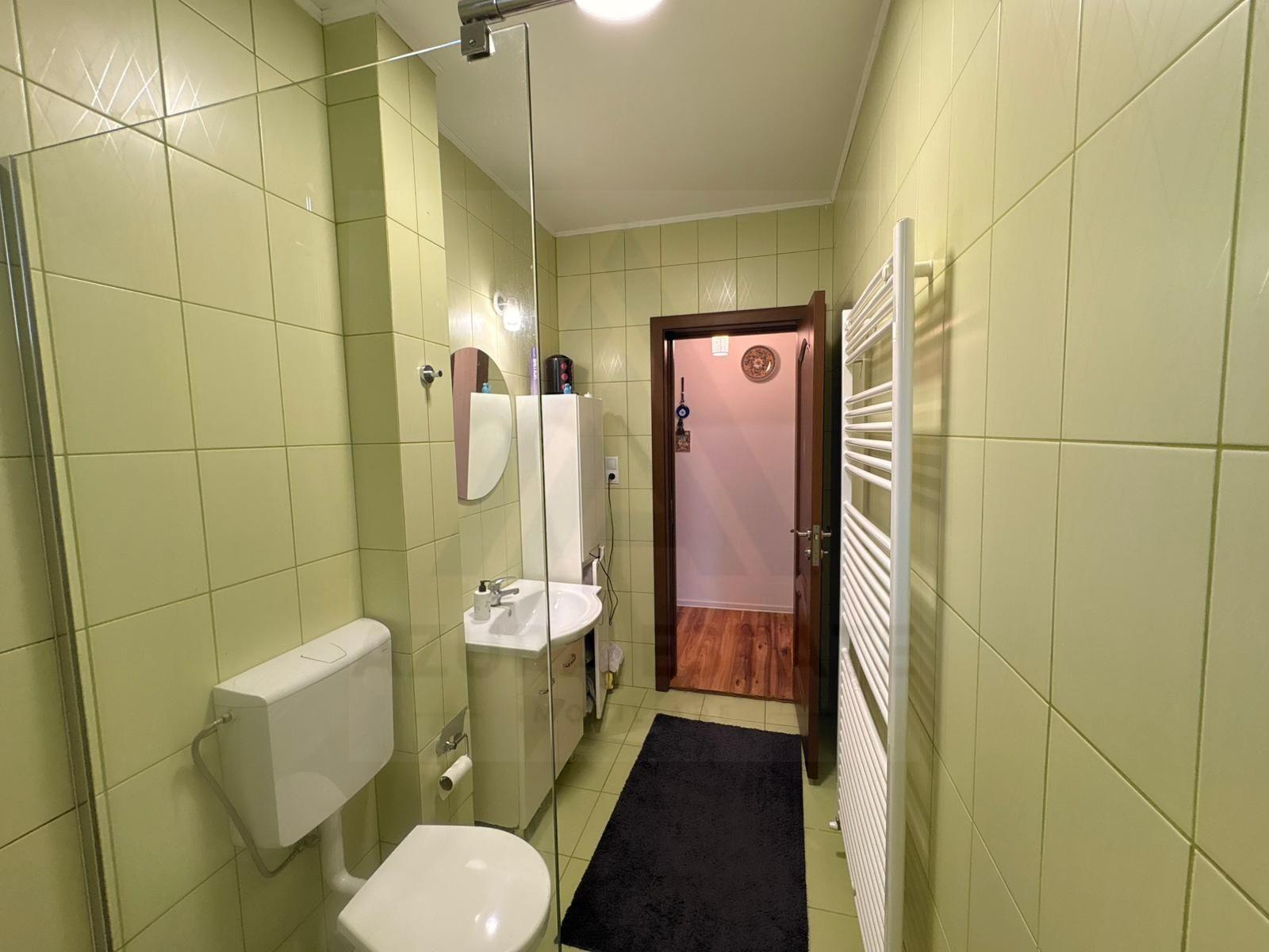 Casă versatila intretinuta 143 mp utili 5 camere 3 bai pivnita Lazaret - 15