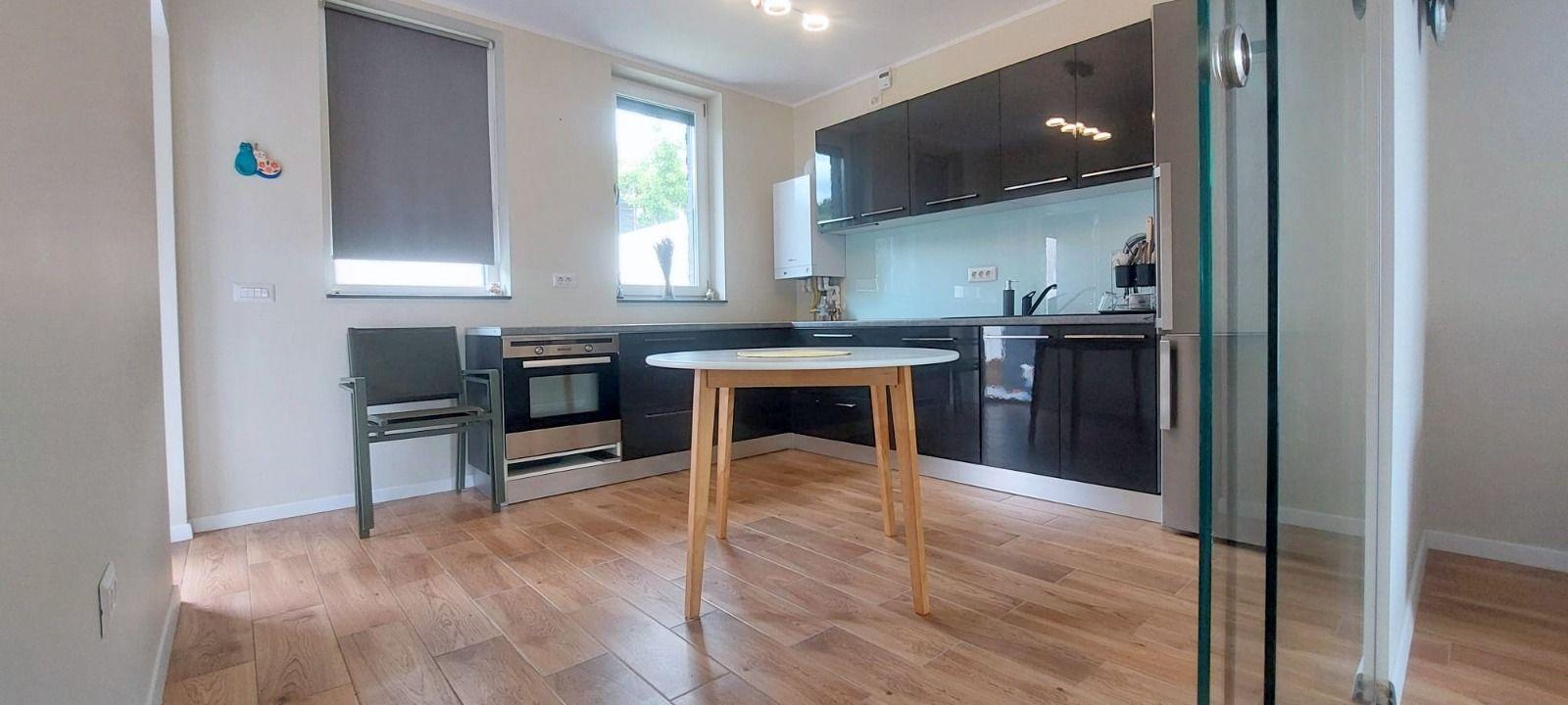 De vânzare casă premium tip duplex, vedere spre Lacul Brates - 11