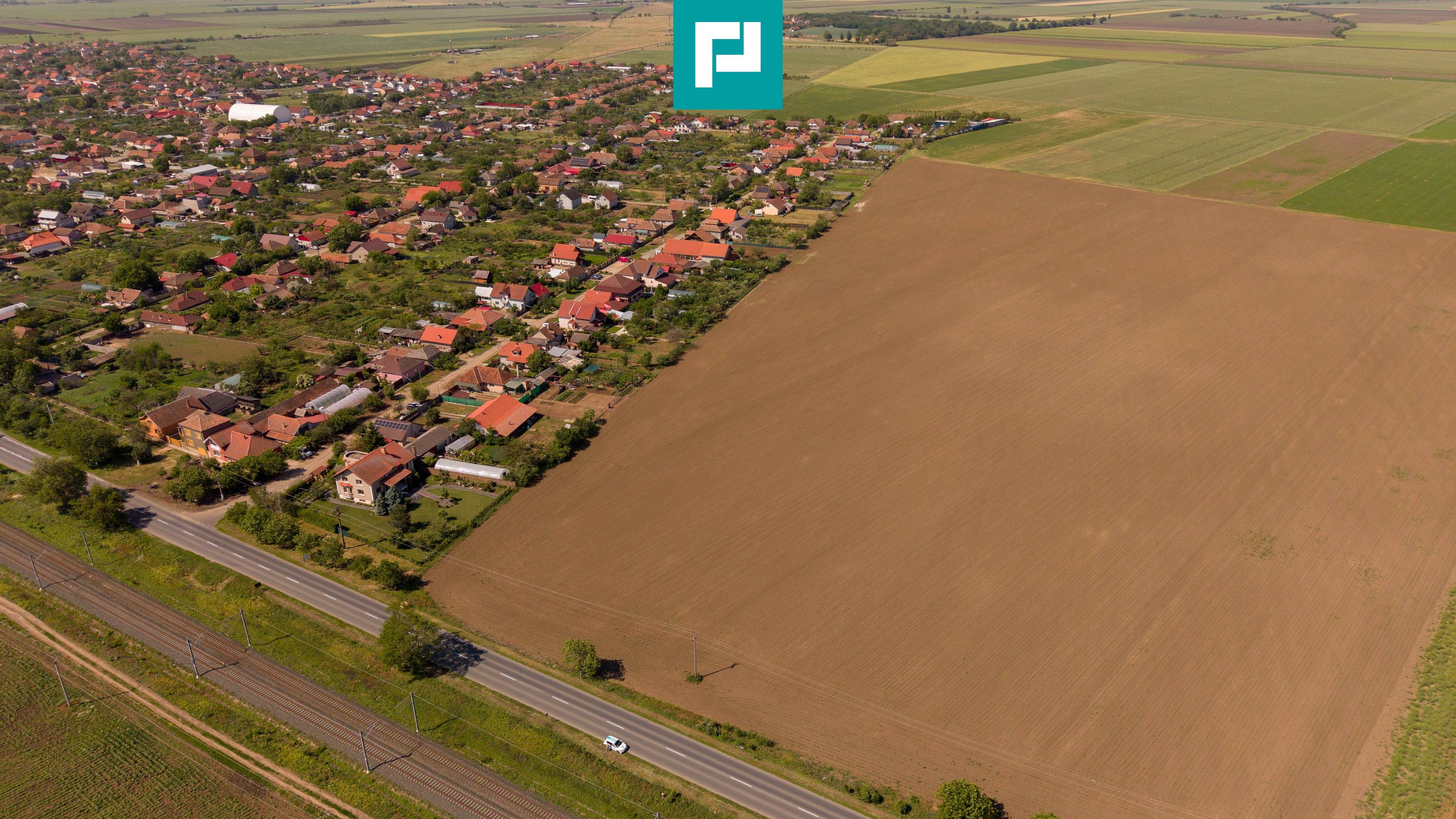 Teren extravilan de 28500 mp lângă Șofronea - 1