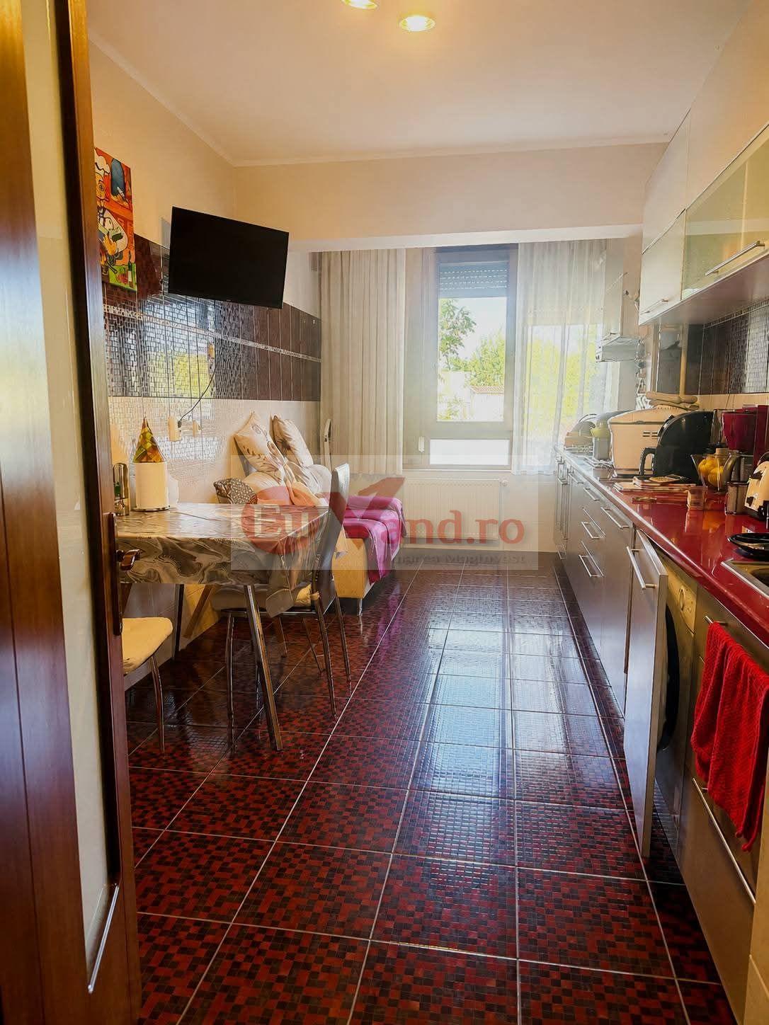 De vanzare apartament 2 camere Complex Vega, 113.000 euro - 3