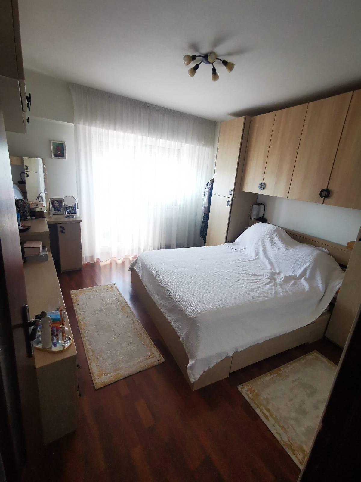 De vanzare apartament cu 3 camere, 91 mp -Ultimul Leu - 3