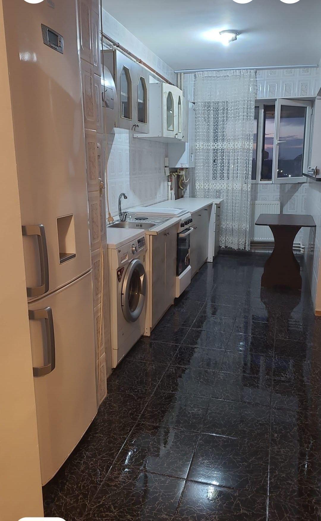De inchiriat apartament 3 camere, Micro 20, 2100 lei - 4