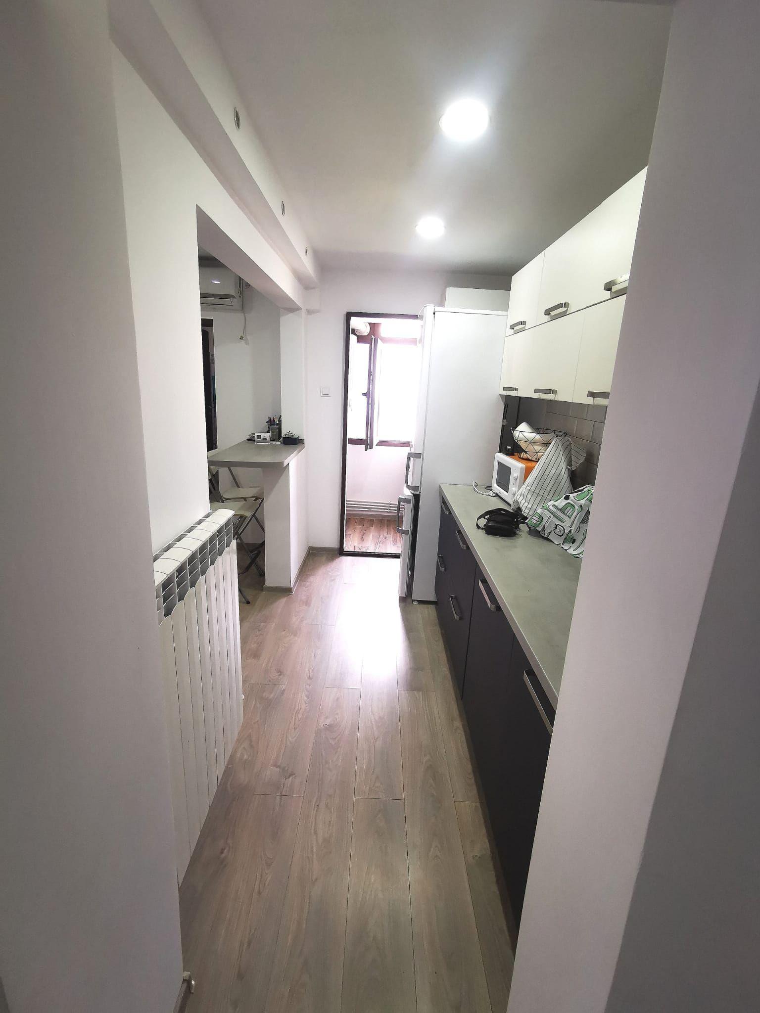 De vanzare apartament 3 camere, micro 39, 76.000 euro negociabil - 3