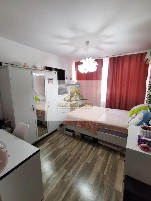 Apartament de vânzare 2 Camere – Bd. Alexandru Obregia - 50 mp - 7
