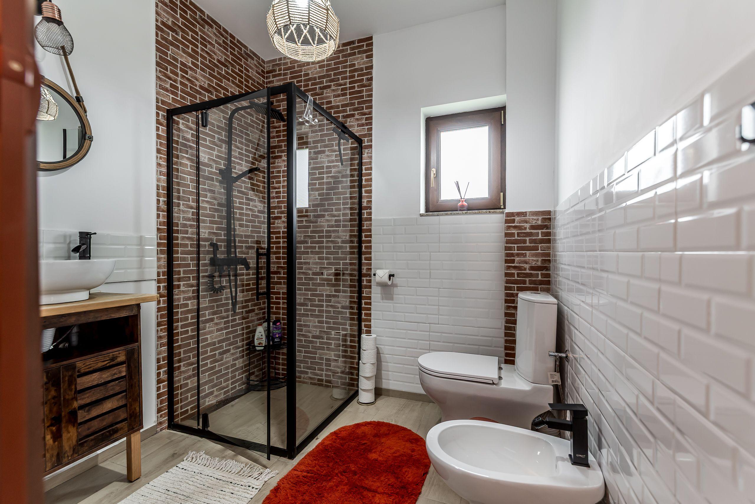 VÂNDUT - Casă 2022 în Vladimirescu, la 5 minute de Arad | 4 Camere - 6
