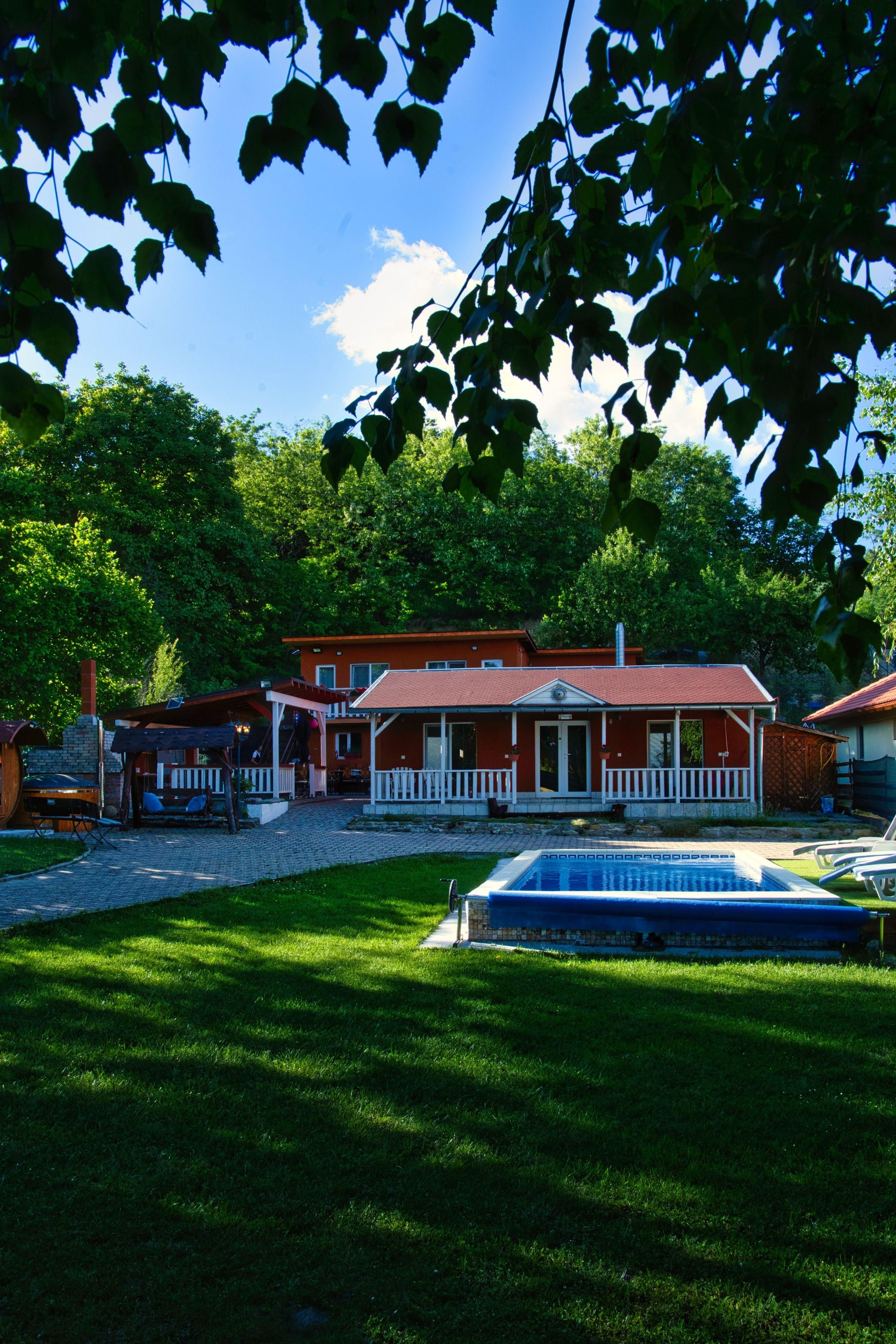 Casa in Feleacu, 1.582 mp teren intravilan. Se accepta schimburi. - 57