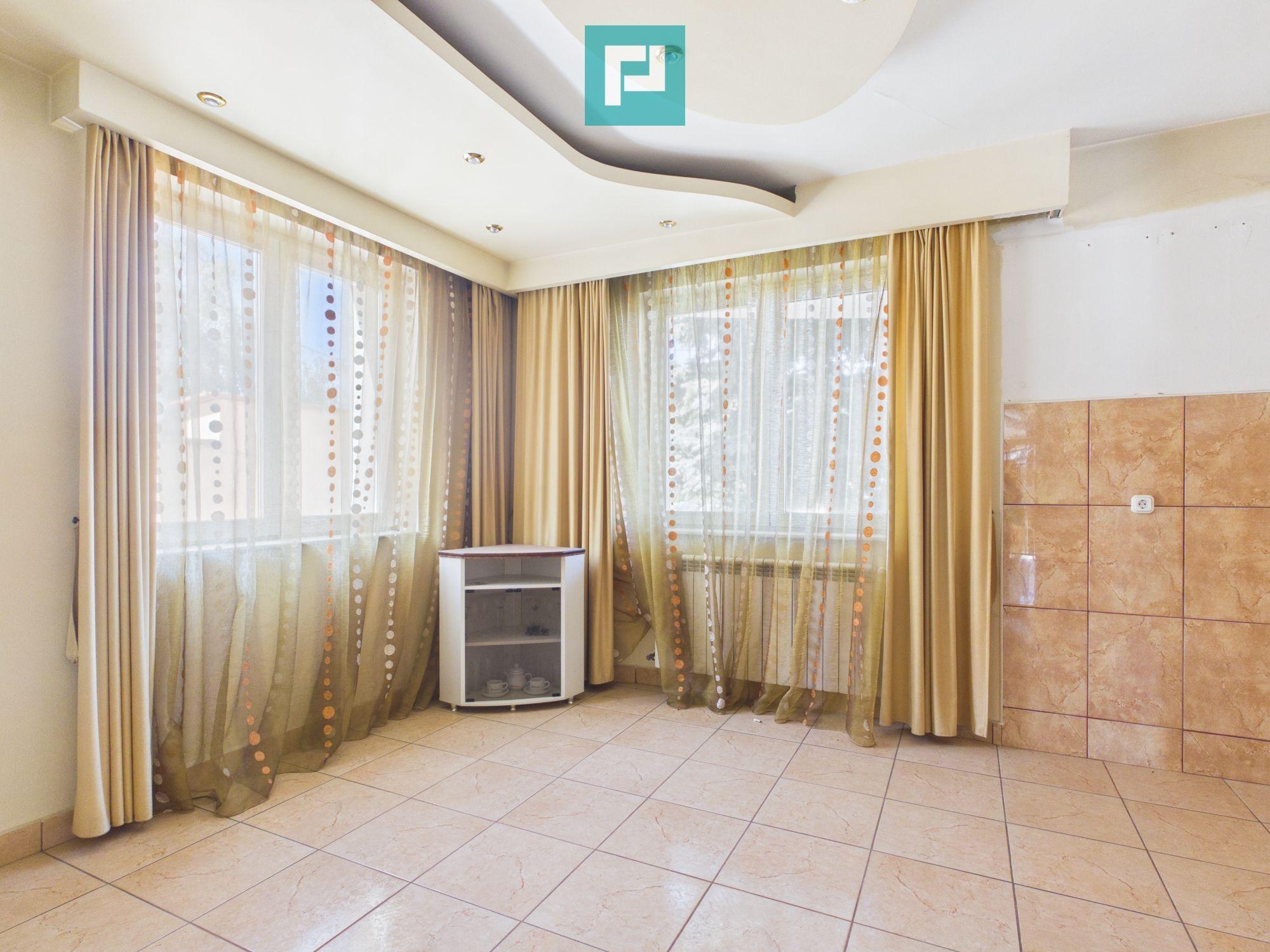 Vila 13 camere, Sanmartin - 13