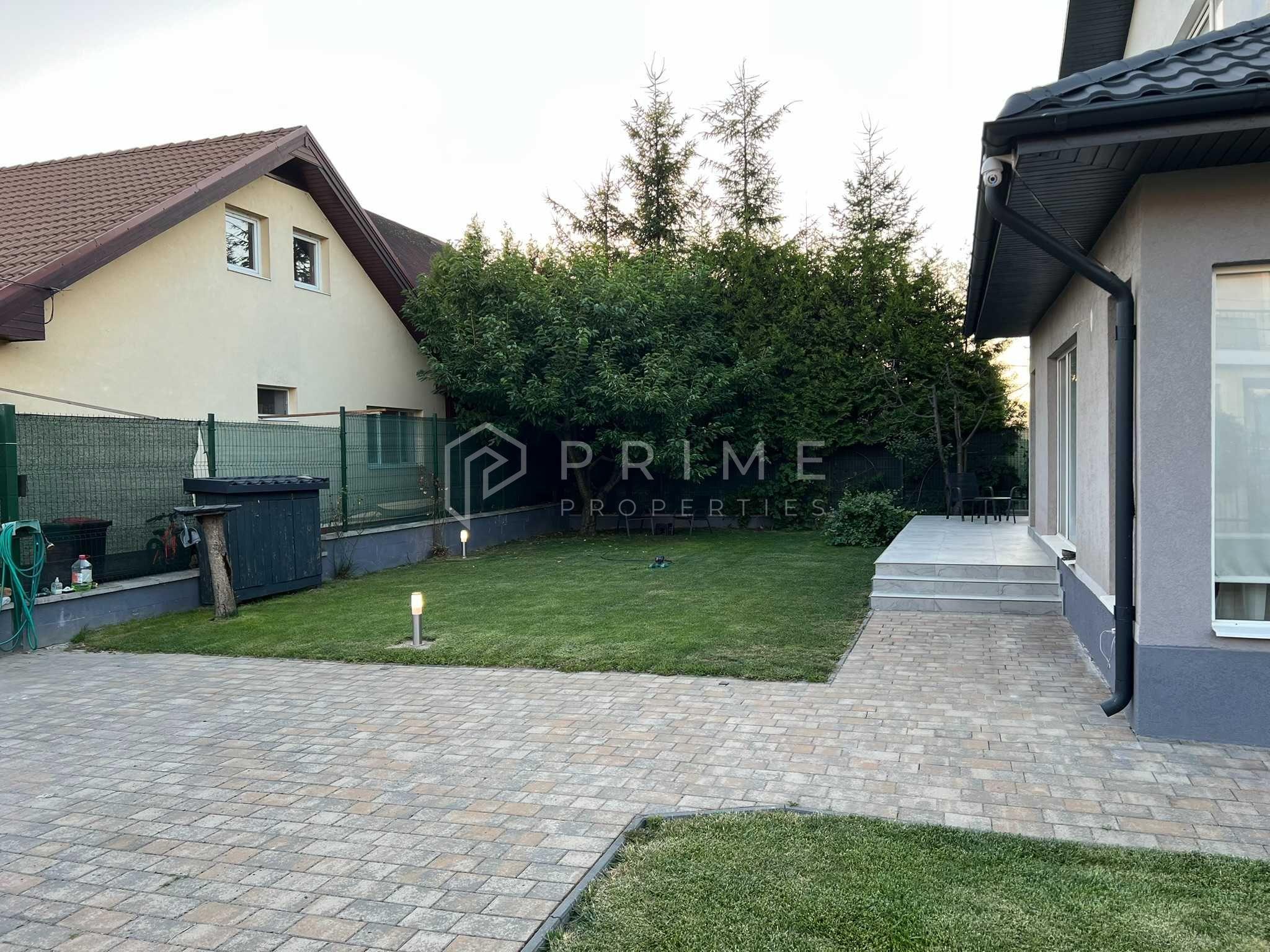 DE VÂNZARE: Casă Modernă „La Cheie” (175 mp) | 7 Noiembrie - 6