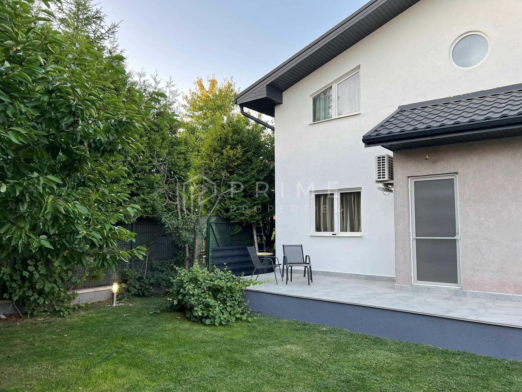 DE VÂNZARE: Casă Modernă „La Cheie” (175 mp) | 7 Noiembrie - 7