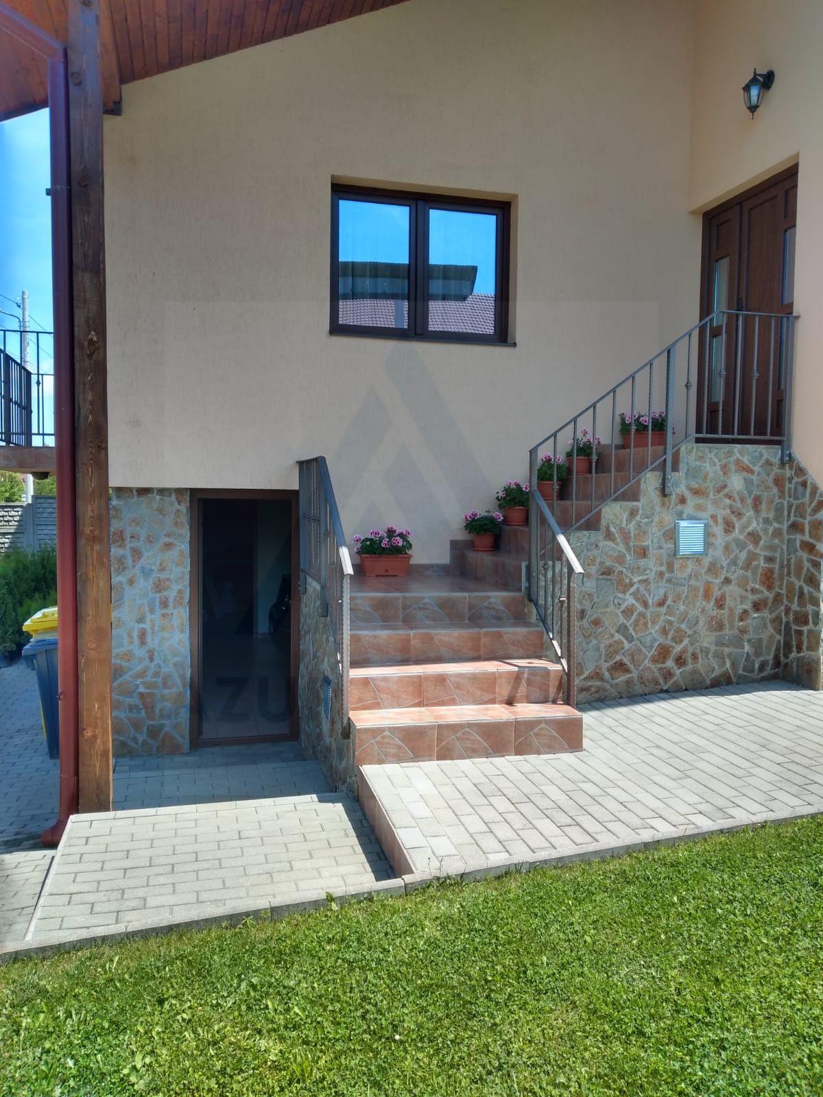 Casă individuală 5 camere cu garaj curte si gradină Șura Mare - 11