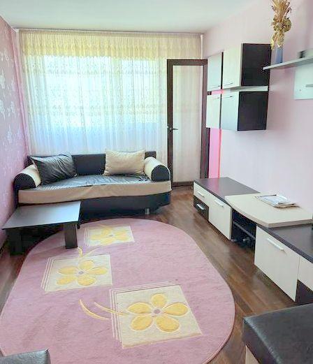 De vanzare apartament cu 3 camere, micro 38, et. 3, 63.000 euro - 1