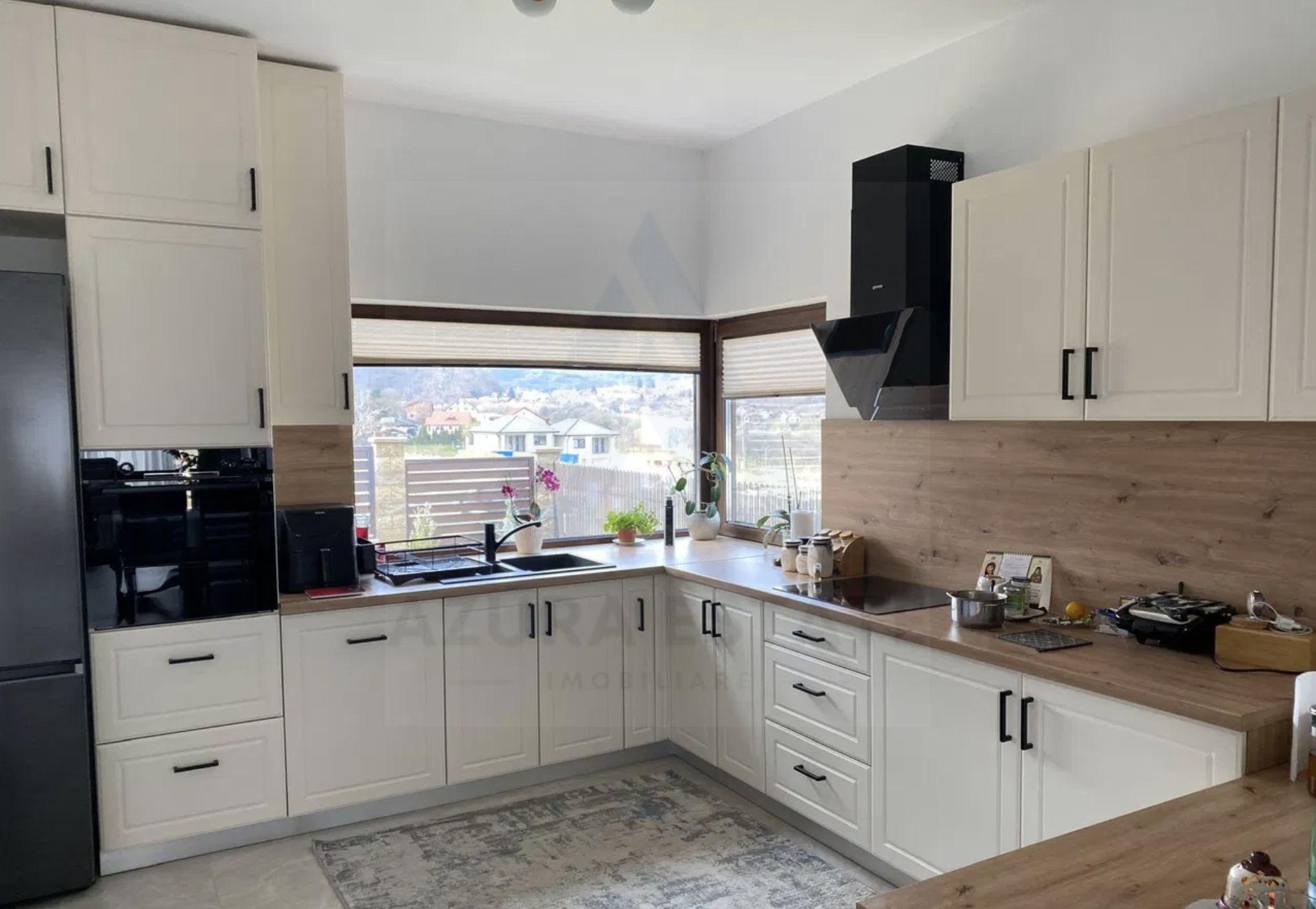 Casa ultrafinisata 199 mp utili garaj si teren 410 mp in Cisnadioara - 4