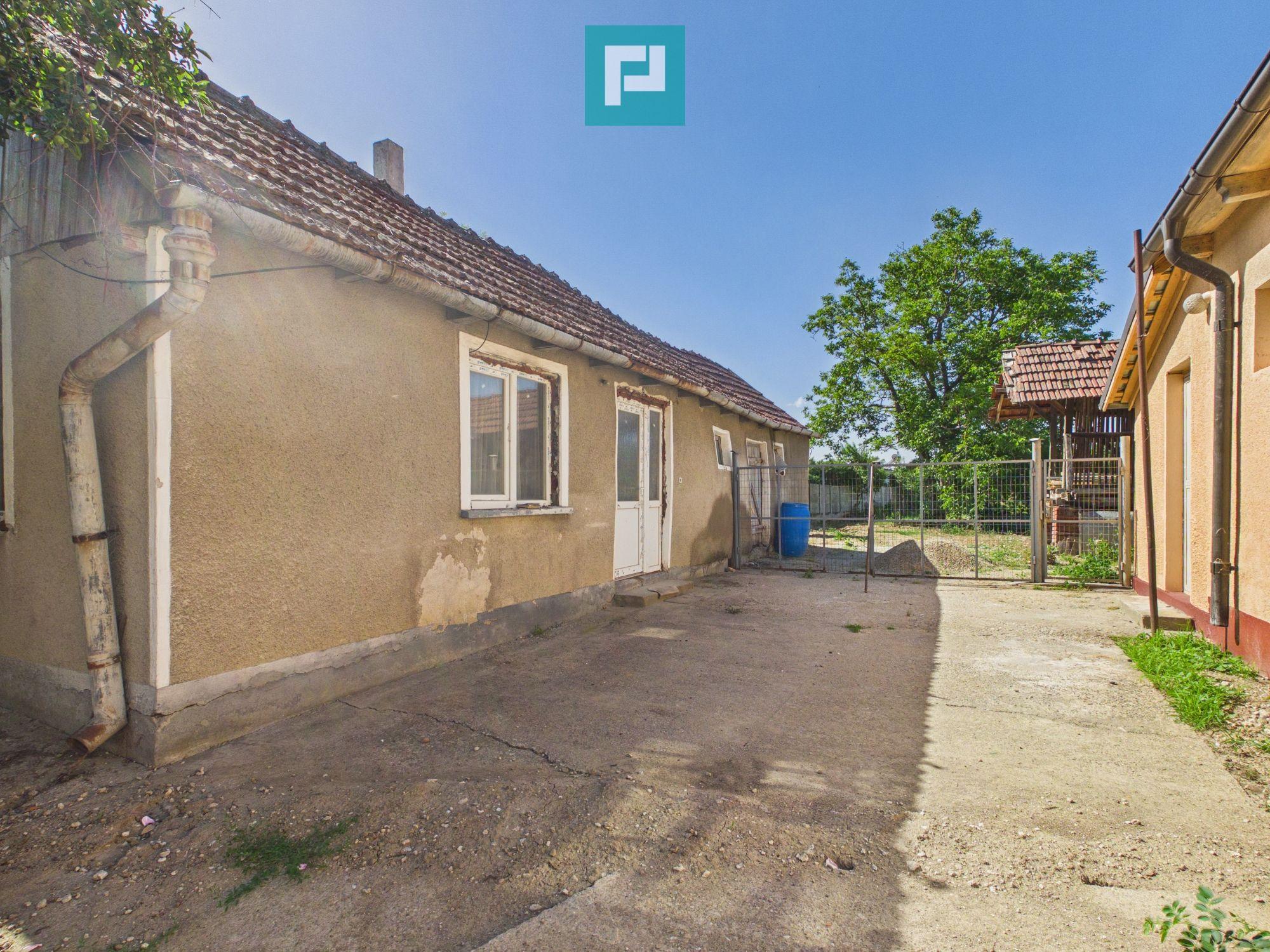 Casa 3 camere Gepiu - 11