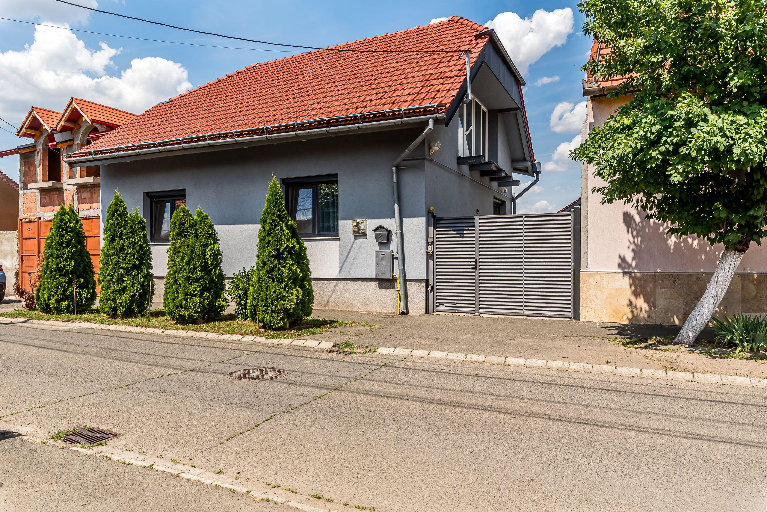 Casa 4 camere - langa str. Petru Rares, Gradiste - COMISION 0 - 1
