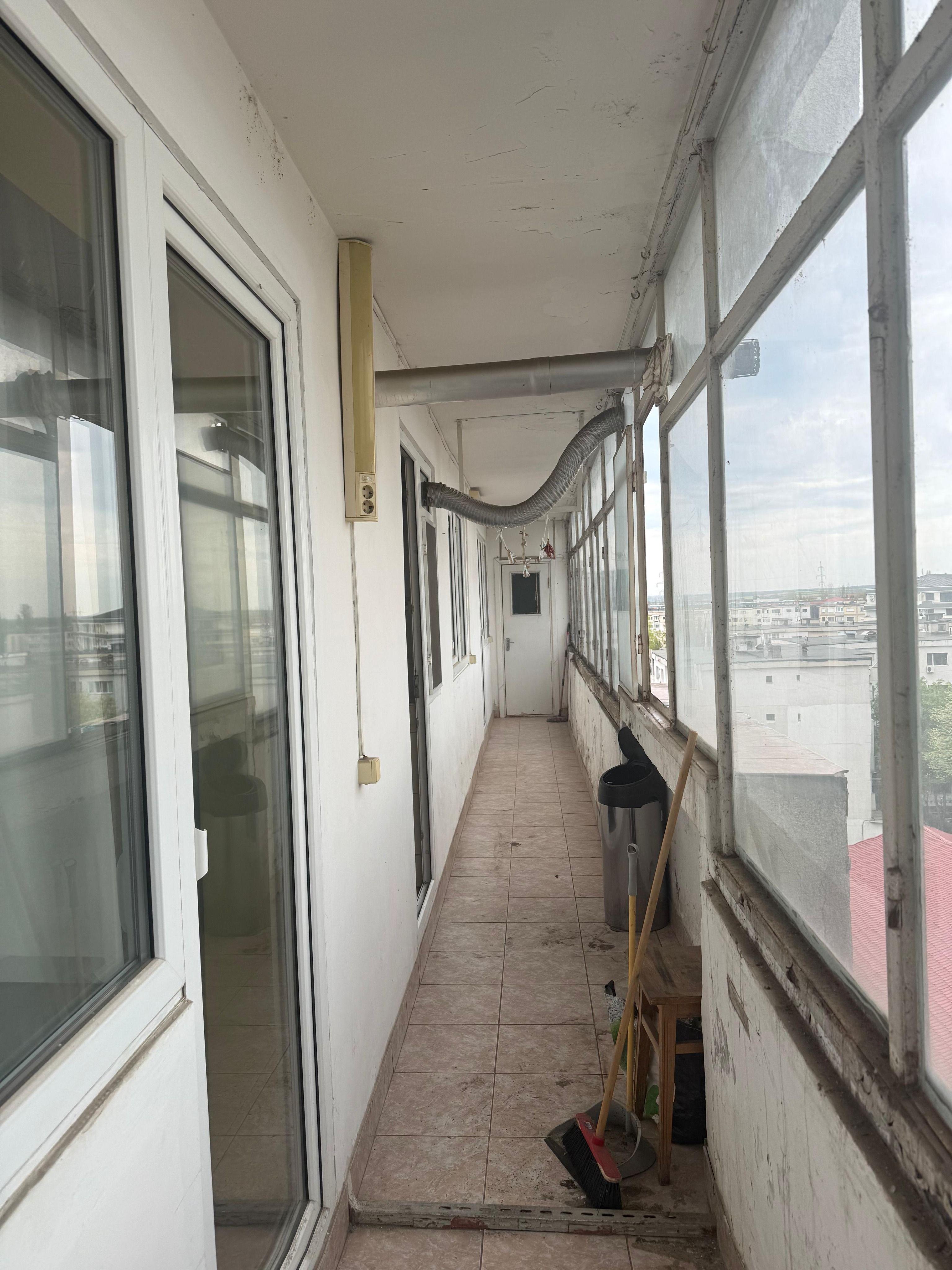De vanzare apartament cu 4 camere, Dunarea Mall, 85.000 euro - 6