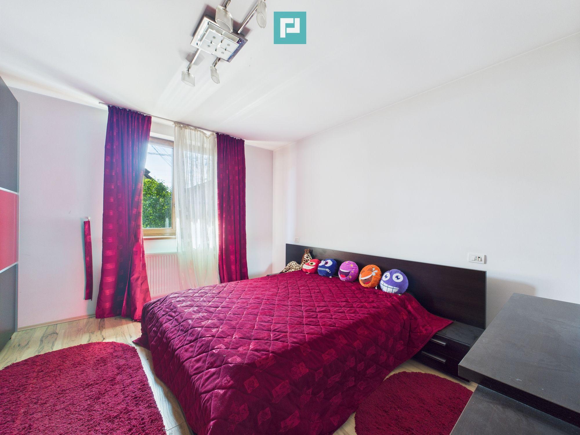 Casă Mehala – Ideală pentru două familii - 10