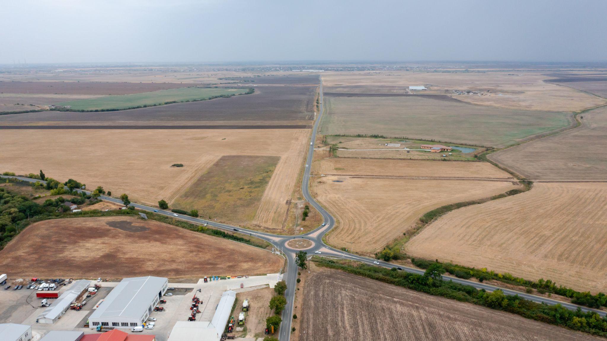 Teren DN6 sens giratoriu Dudeștii Noi - 5