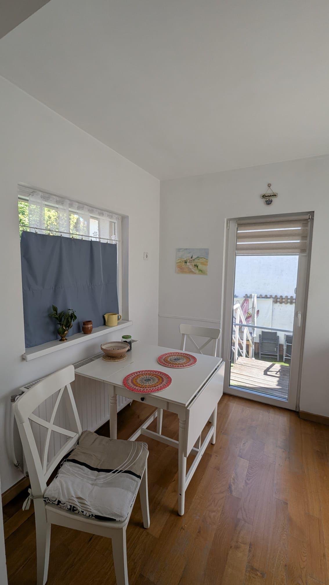 Apartament 3 cam, 100 mp la casa cu gradina si loc parcare zona Negoi - 8