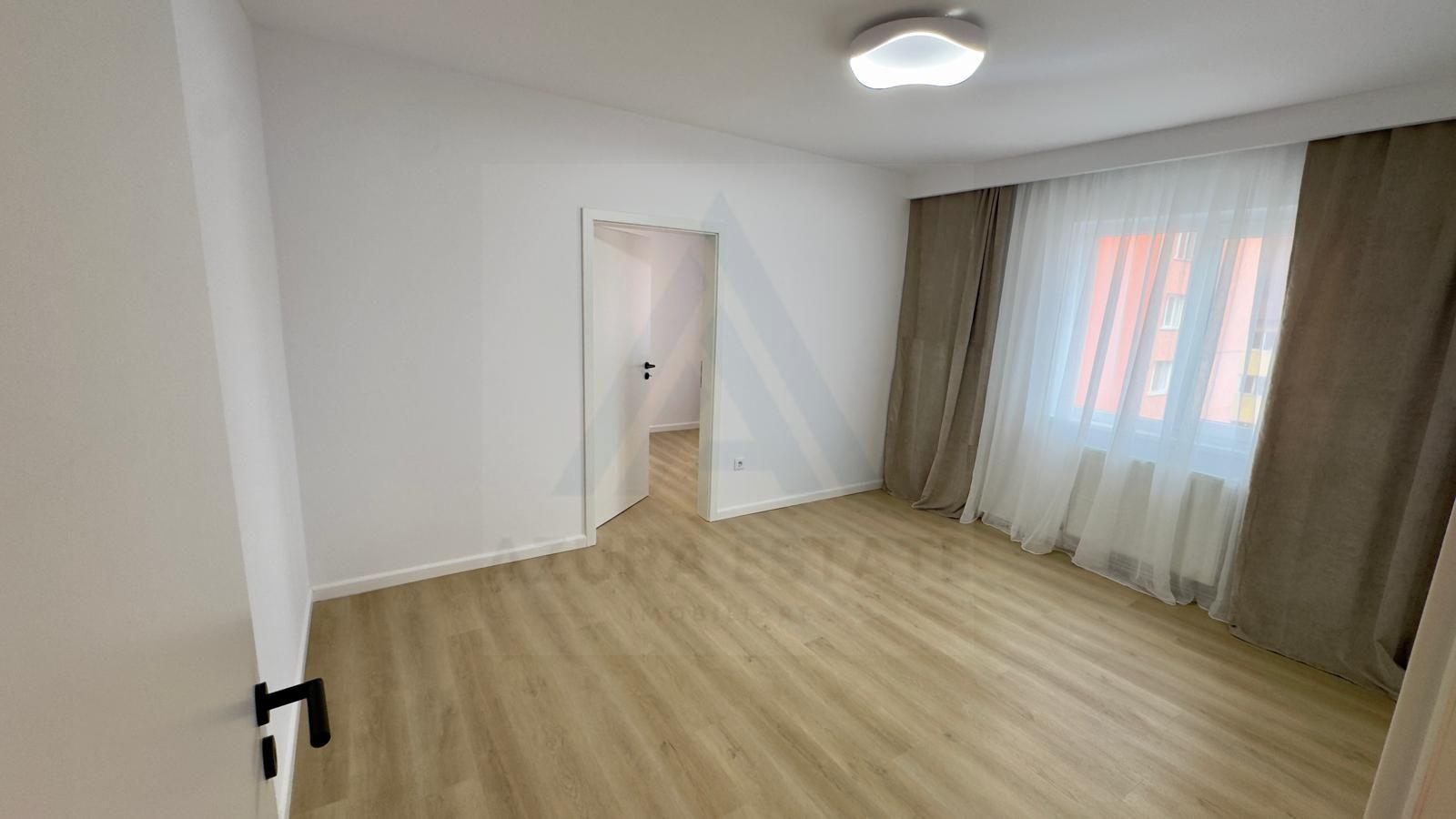 Apartament cu 2 camere renovat 37 mp etaj 3/5 in zona Hipodrom 1 - 1
