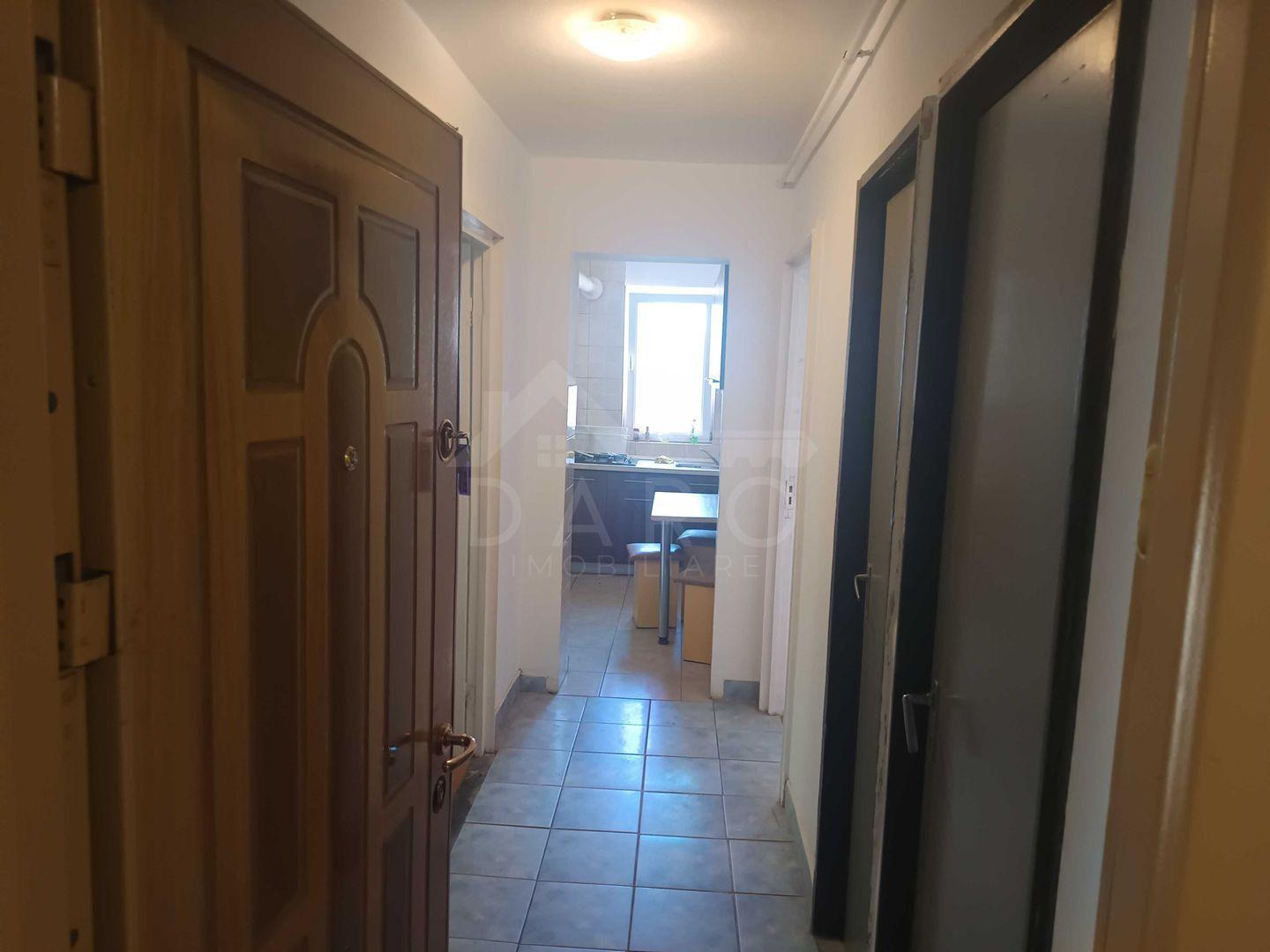 Apartament de închiriat - 3