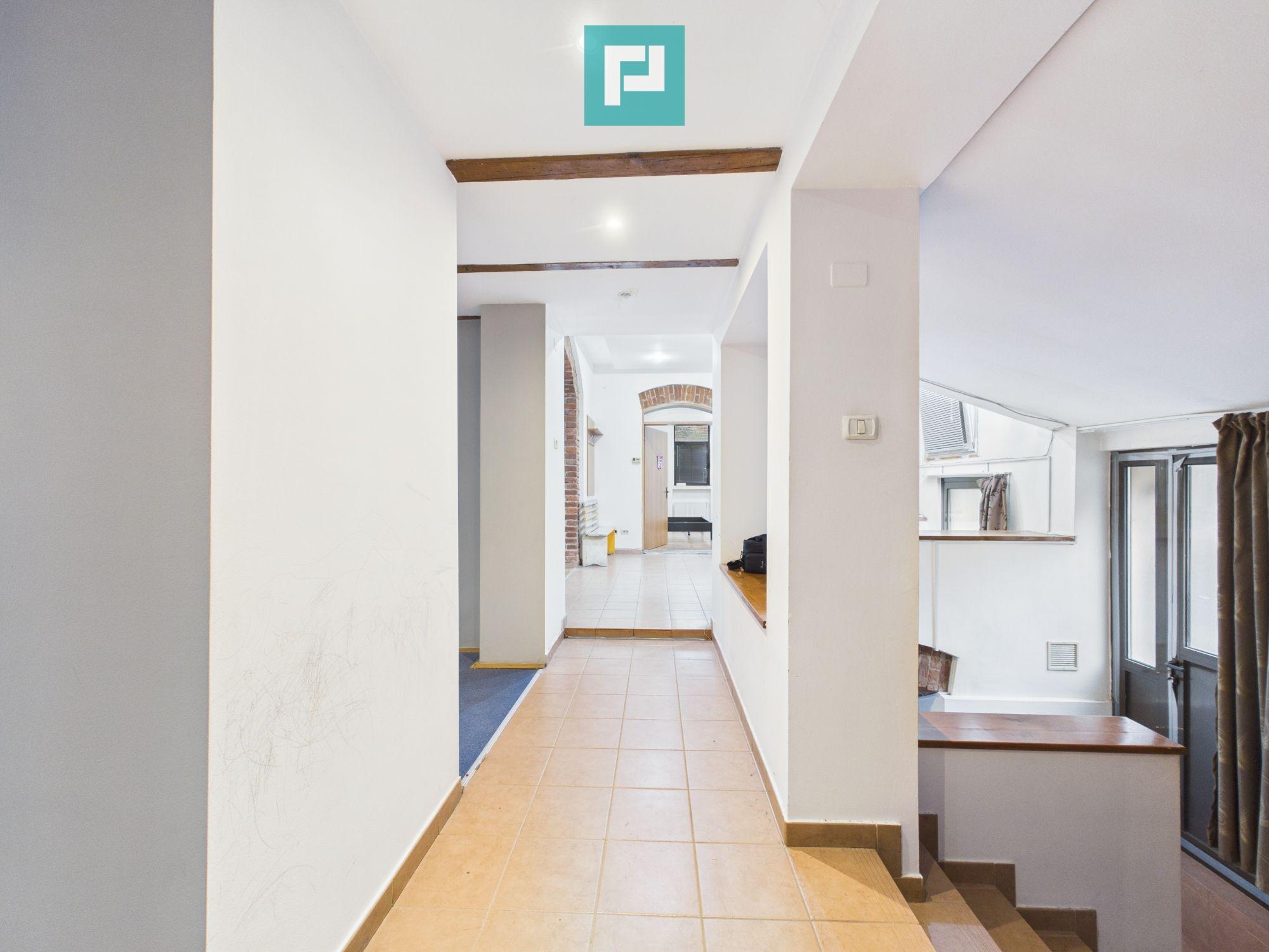 Apartament spațios pe strada Ion Ghica - 13