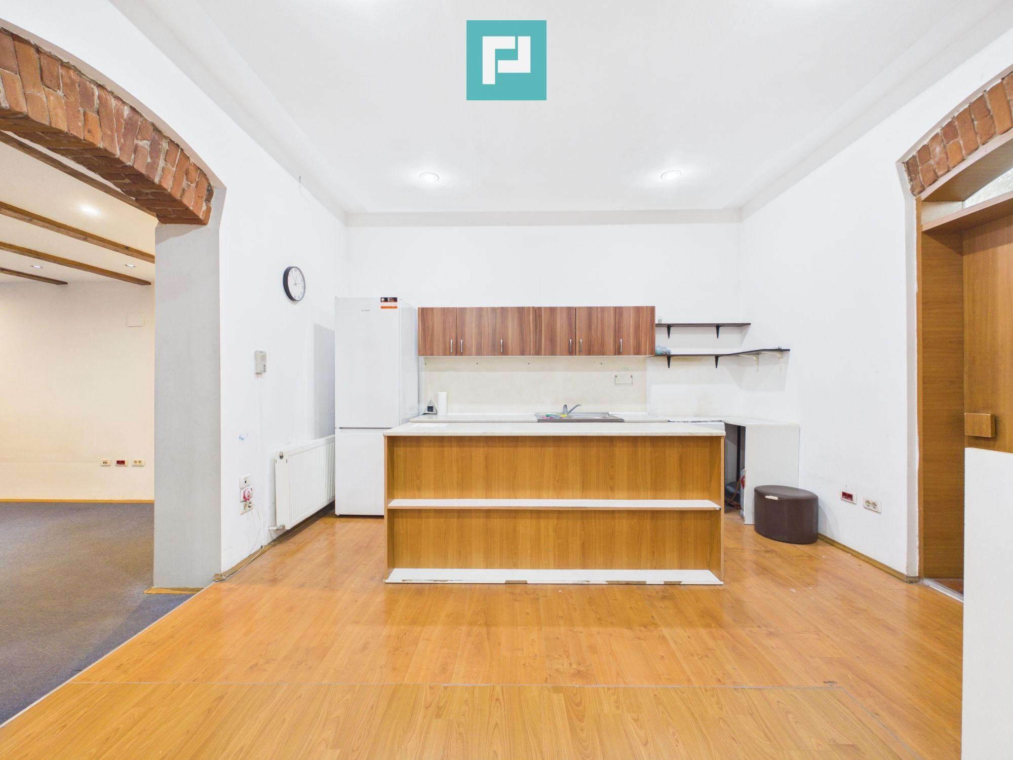 Apartament spațios pe strada Ion Ghica - 4