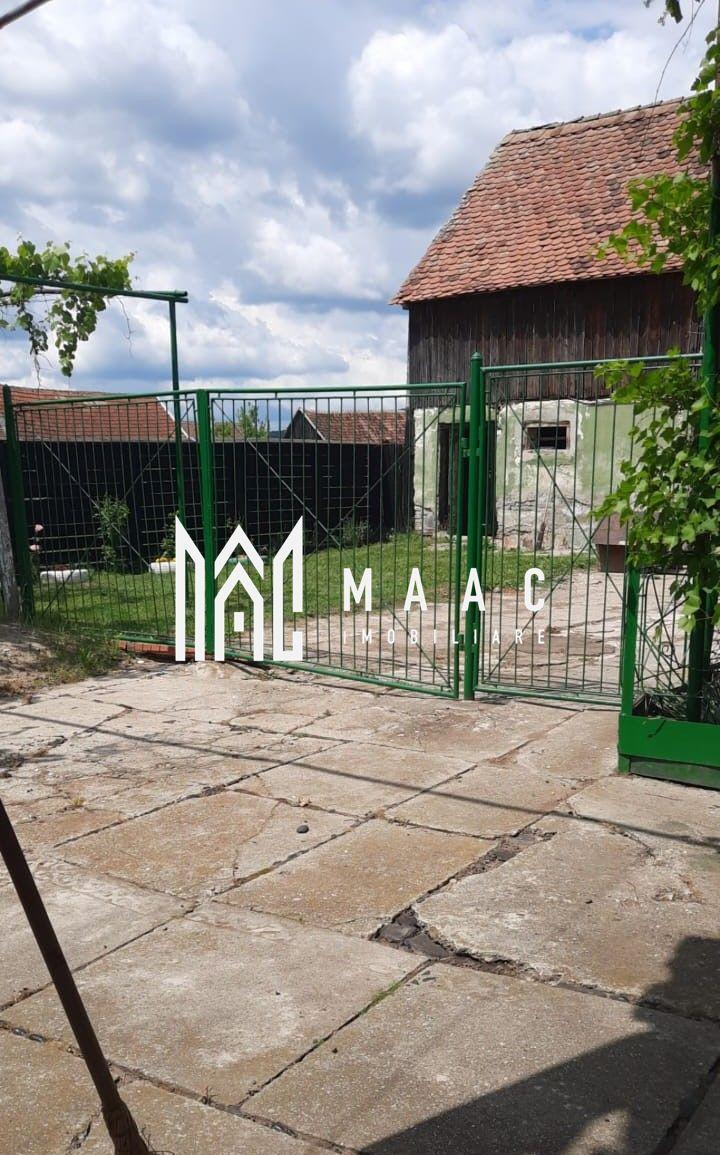 Casă cu teren generos | 18 km de Sibiu | 2400 mp teren | Anexe& Construcție noua - 1