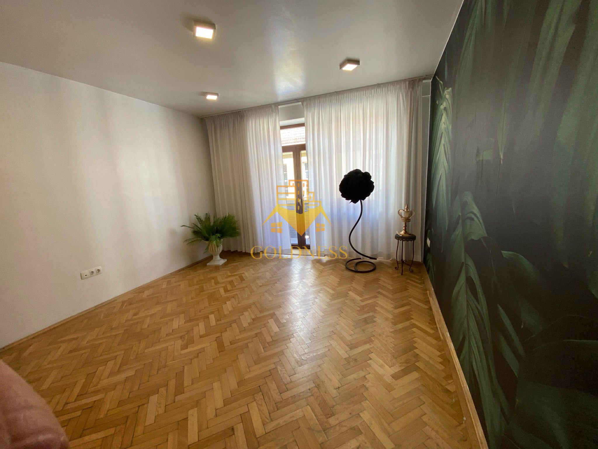Spatiu birou/Apartament, 3 camere, decomandate, Eroilor, Zona Teatru - 2