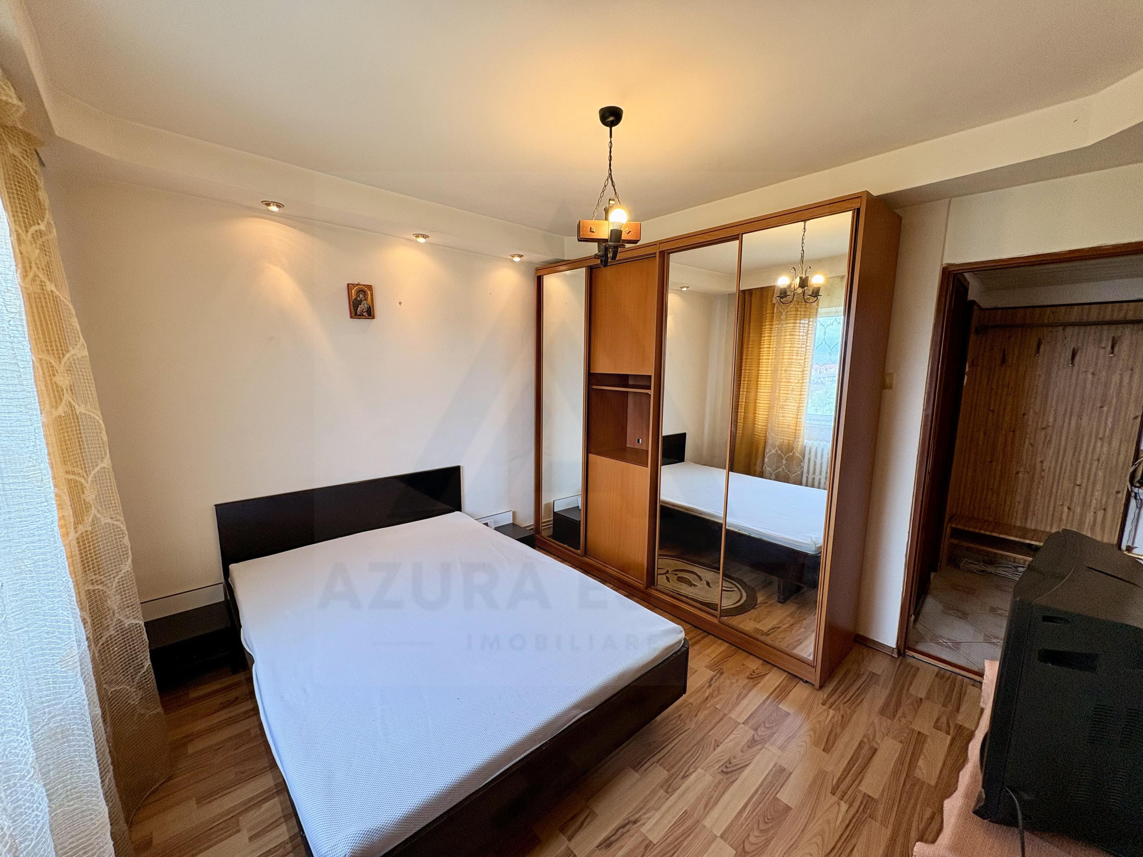 Apartament 2 camere decomandat cu balcon și pivniță în Vasile Aaron - 2