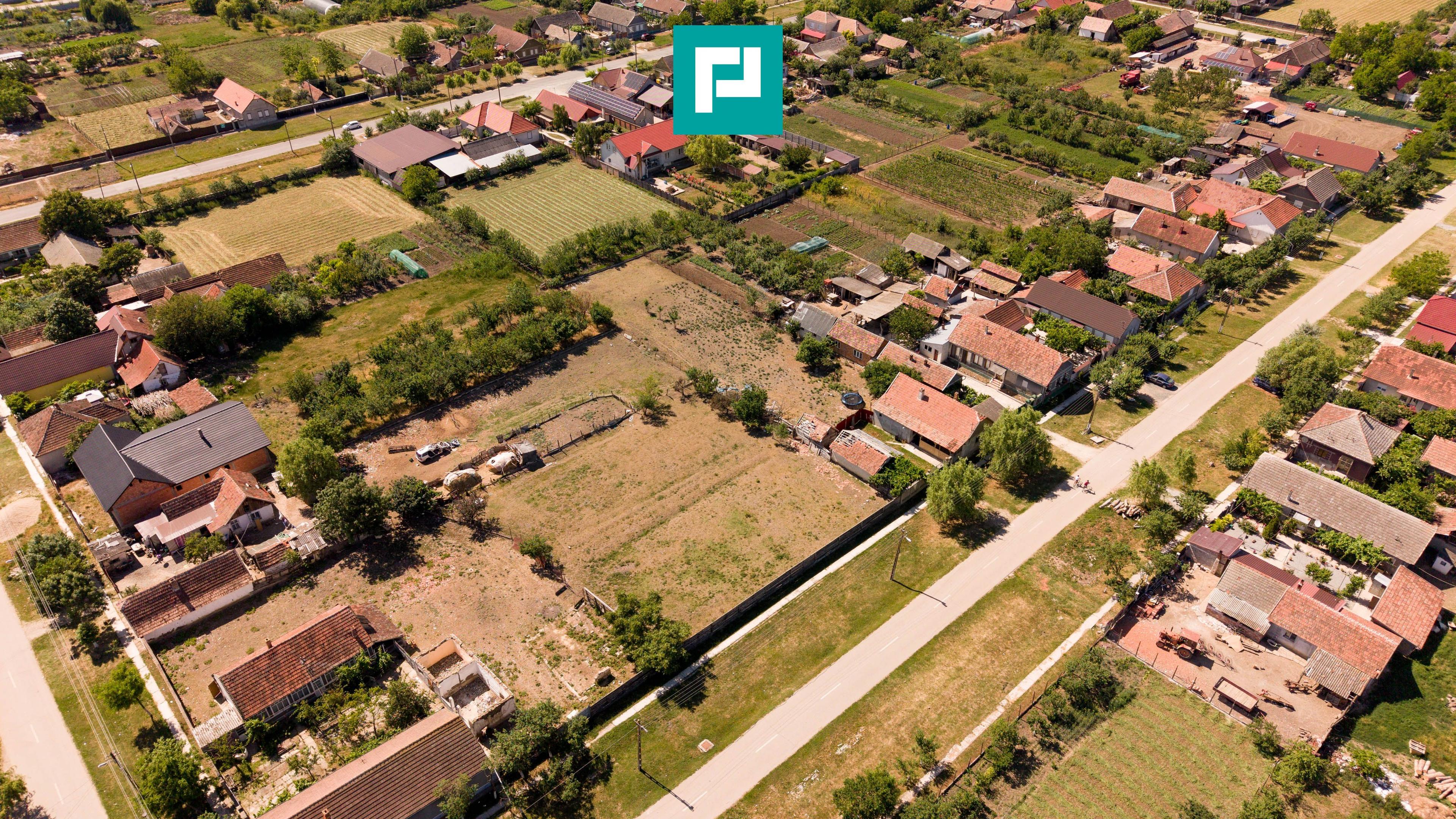 Teren intravilan de 1492 mp în Nădab - 14