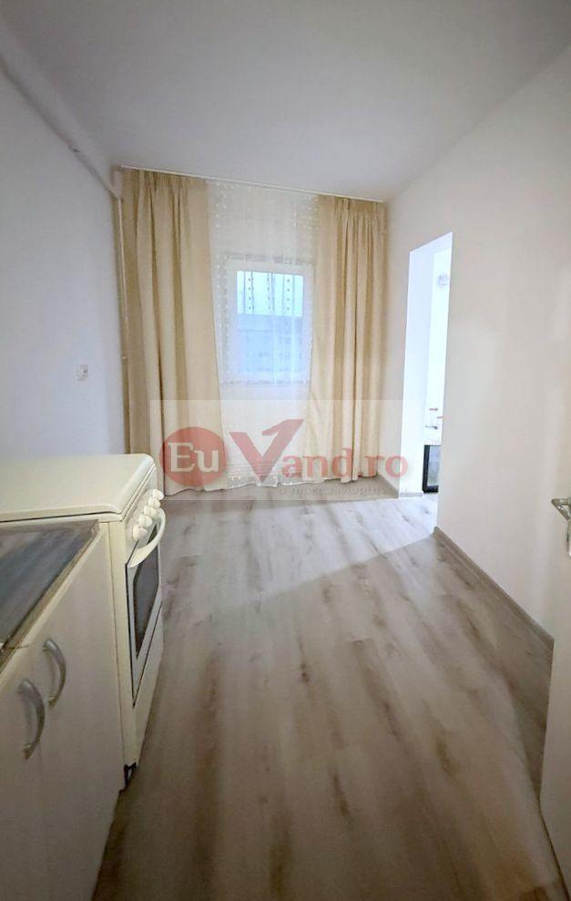 De vanzare apartament cu 2 camere, etaj 4/4, recent renovat, 26.000 euro - 5