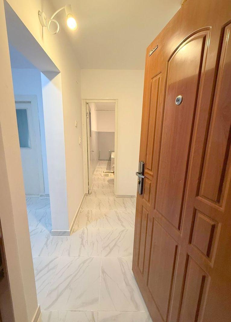 De vanzare apartament cu 2 camere, etaj 4/4, recent renovat, 26.000 euro - 6
