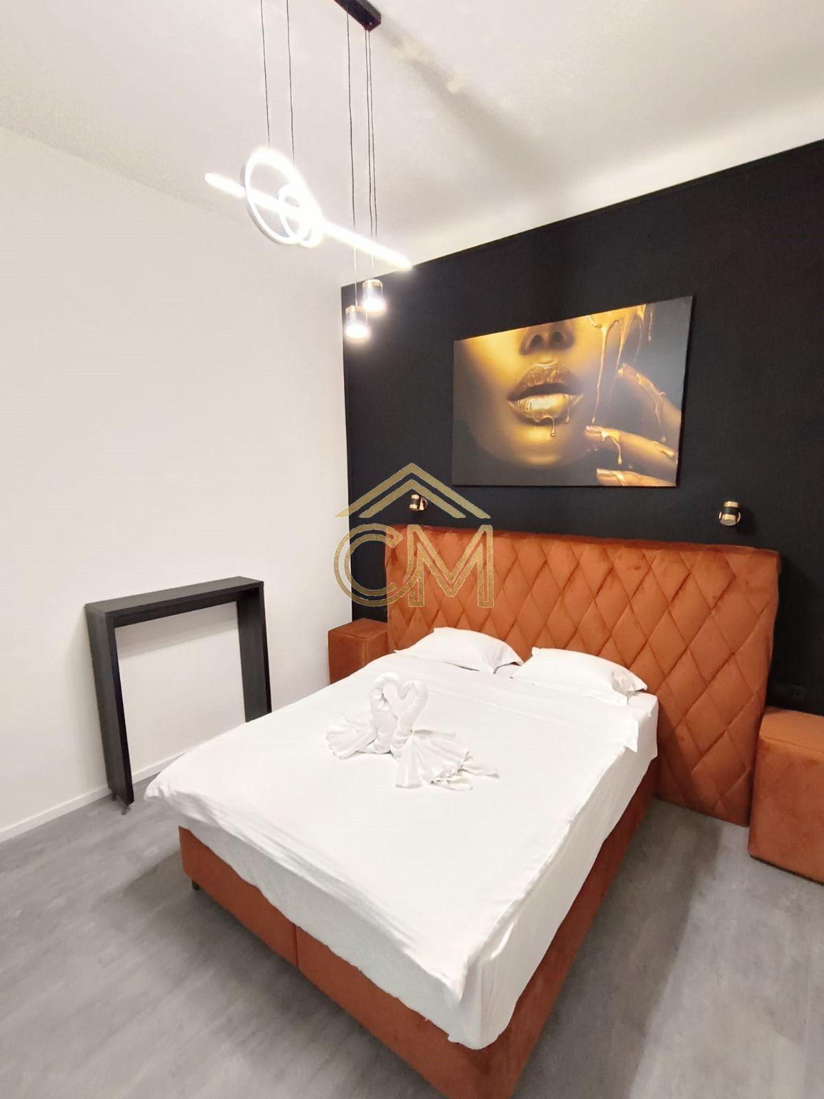 Apartament 4 Camere-Ultracentral-Etaj 1-Pivnita-82MPU - 1