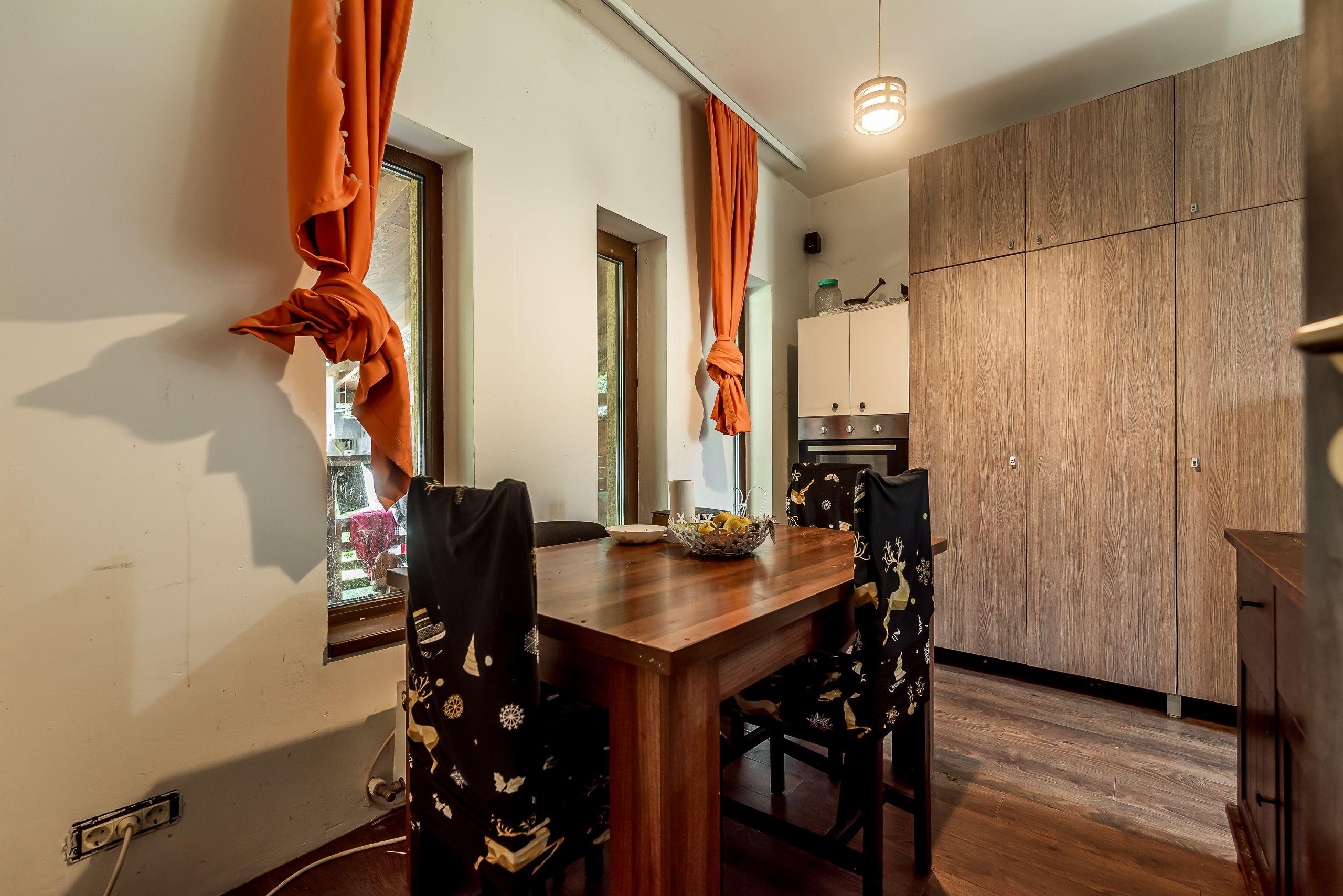REZERVAT! Casa tip duplex - teren 349 mp - Via Carmina - COMISION 0 - 3