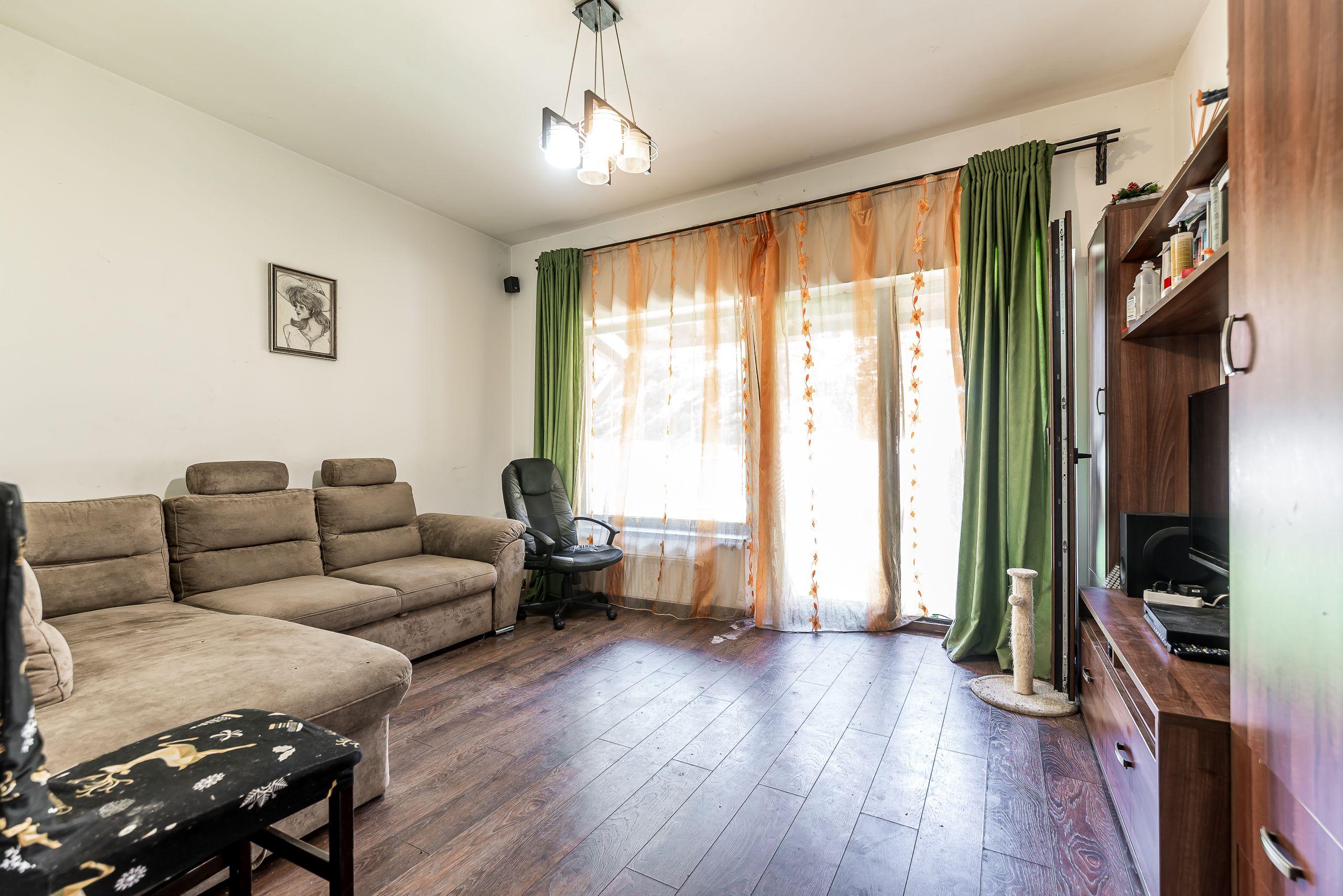 PRET NOU! Casa tip duplex - teren 349 mp - Via Carmina - COMISION 0 - 11