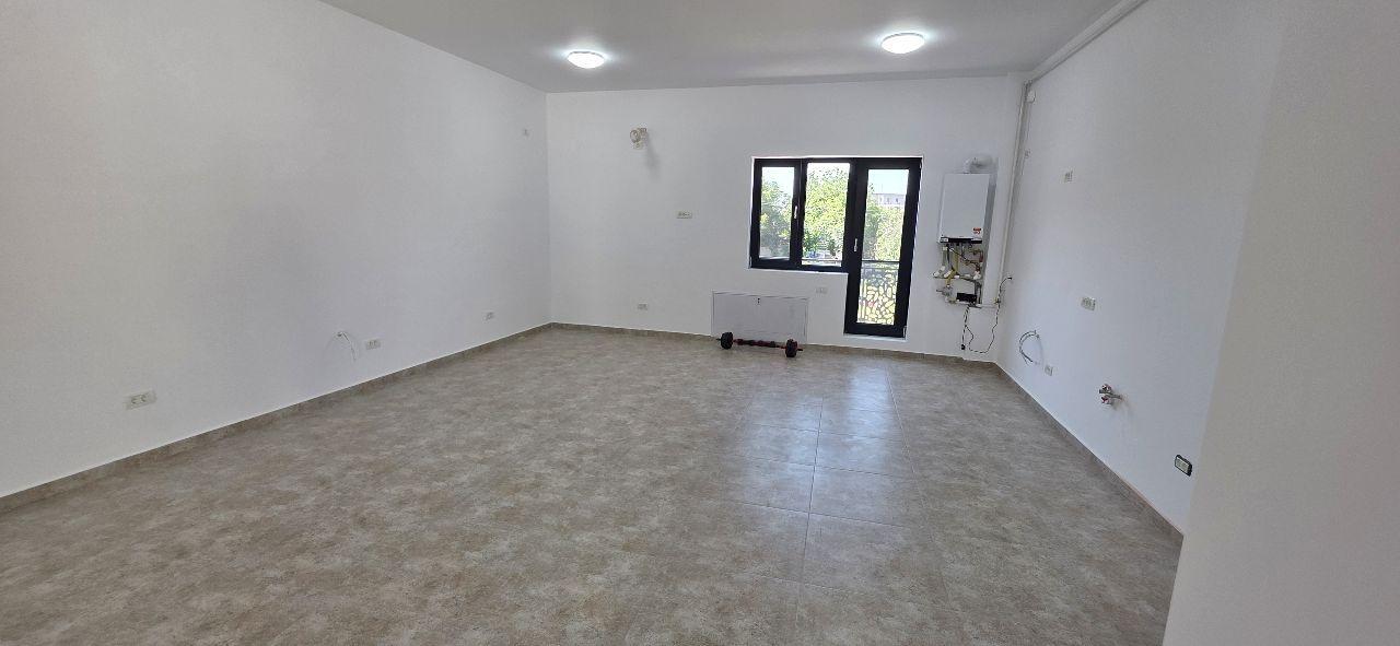 Salajan spatiu comercial 350 mp de inchiriat - 7