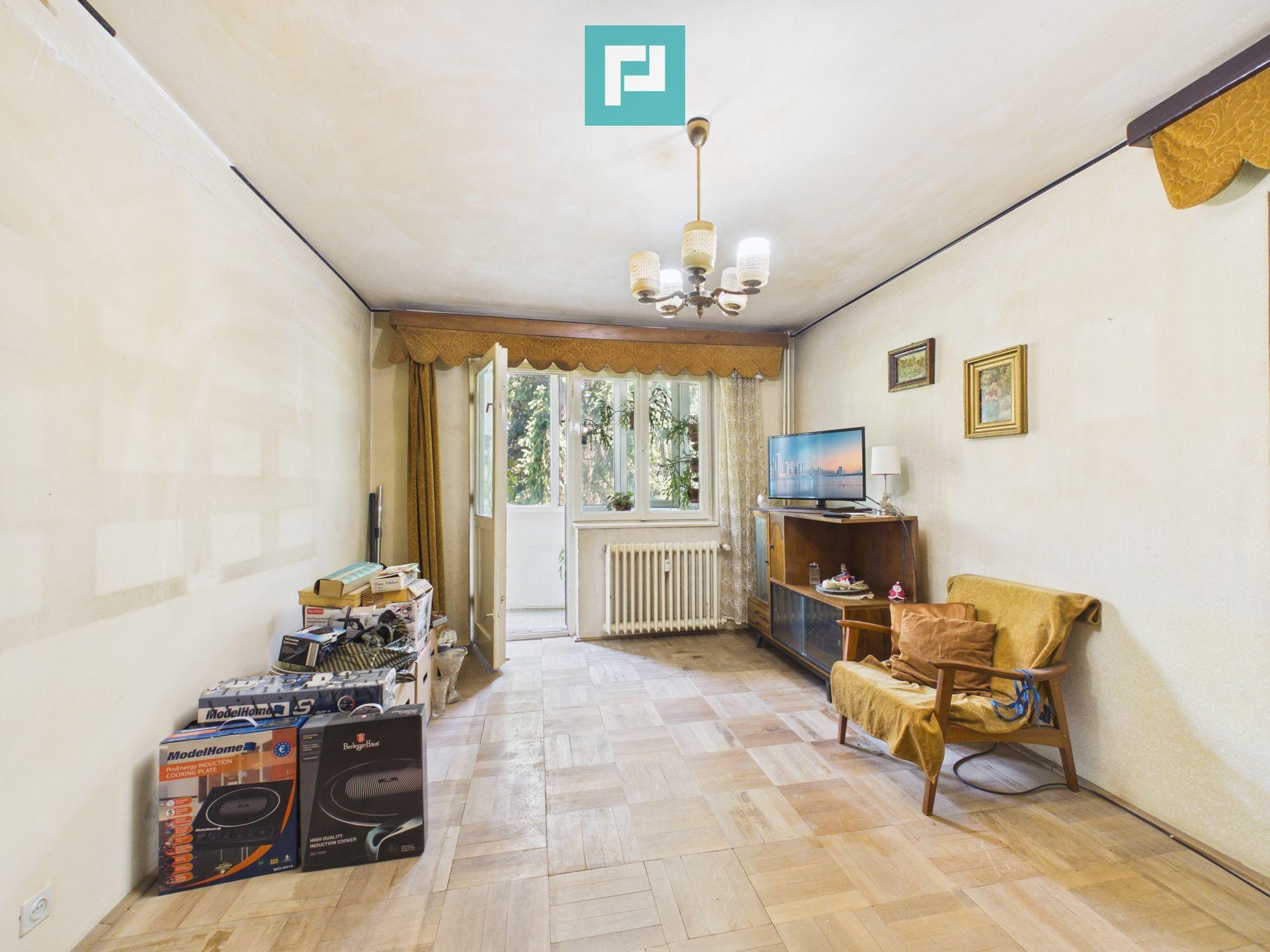 Apartament cu 3 camere, etajul 3, Calea Romanilor - 1