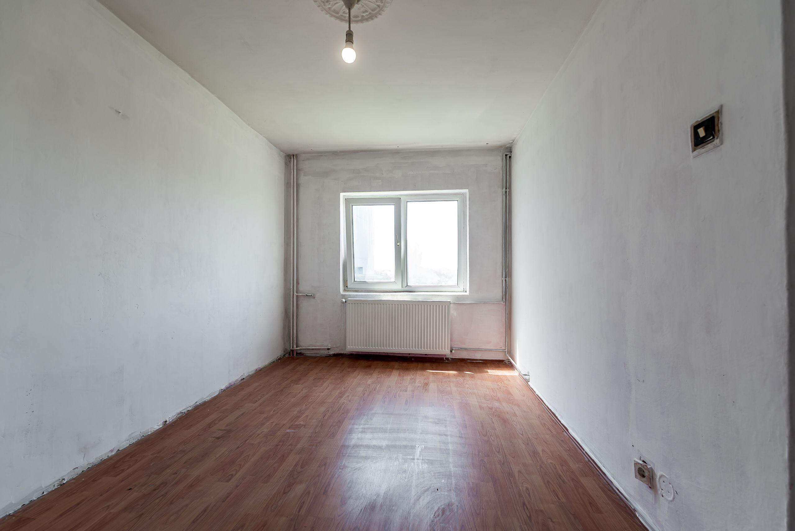VÂNDUT! Apartament 3 camere în Vlaicu (zona Agora Mall) – etaj 2/4 - 6