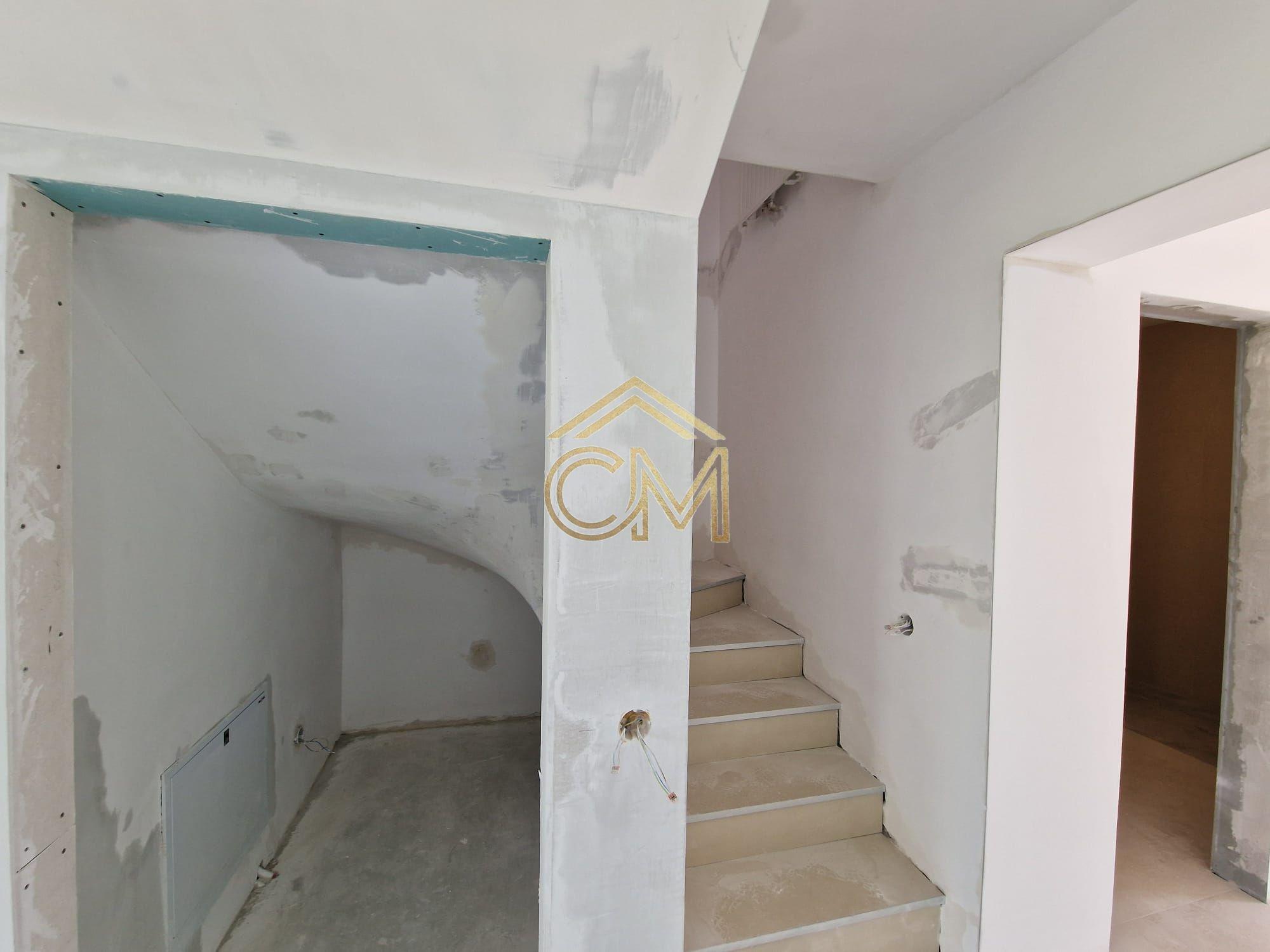 Casă 4 Camere - 110 MPU - 264 MP Teren - Terasa - 7