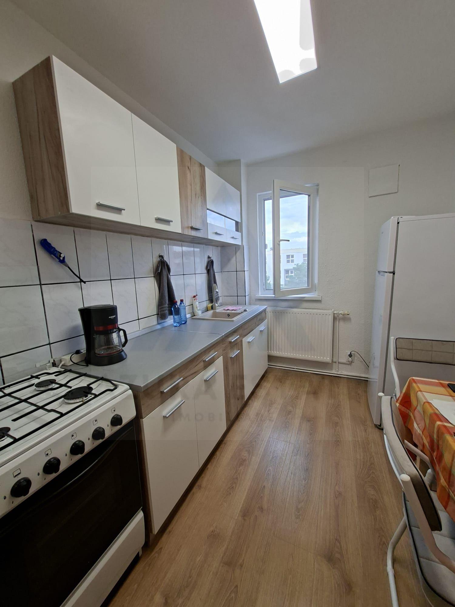 Apartament 3 camere etaj 2 renovat prima inchiriere pe Mihai Viteazul - 6