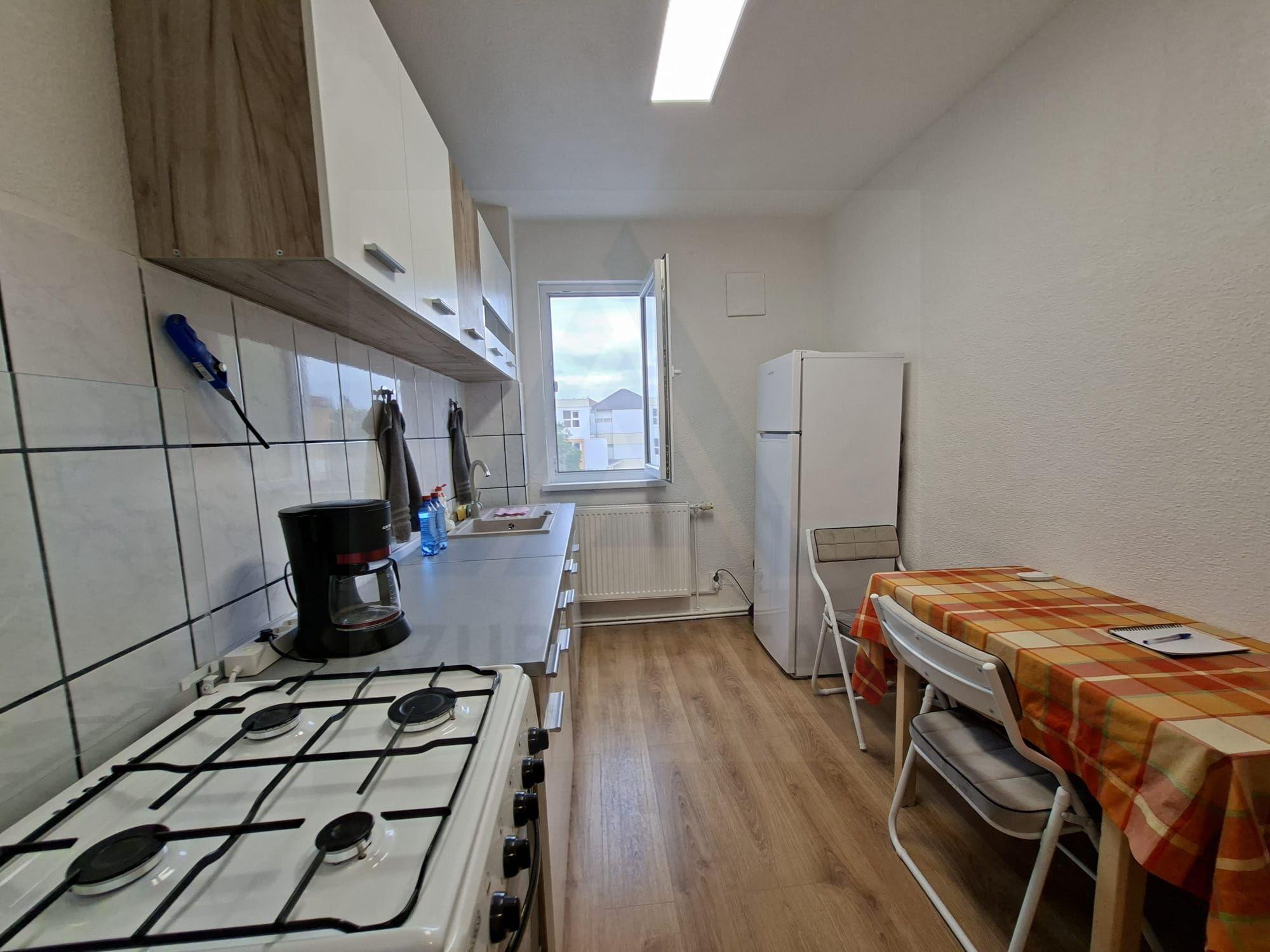 Apartament 3 camere etaj 2 renovat prima inchiriere pe Mihai Viteazul - 4