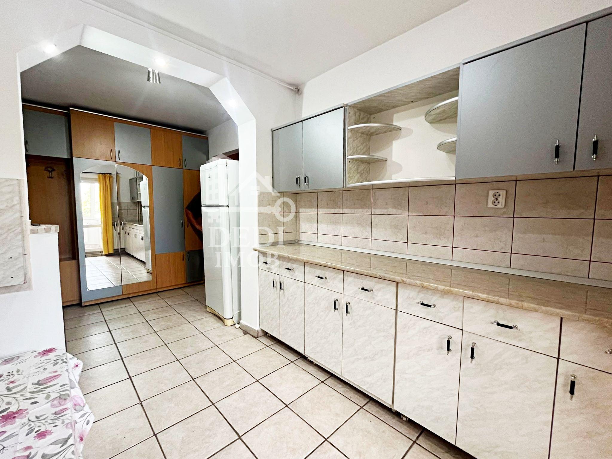 Apartament 2 camere de inchiriat in zona Rogerius, Oradea - 6