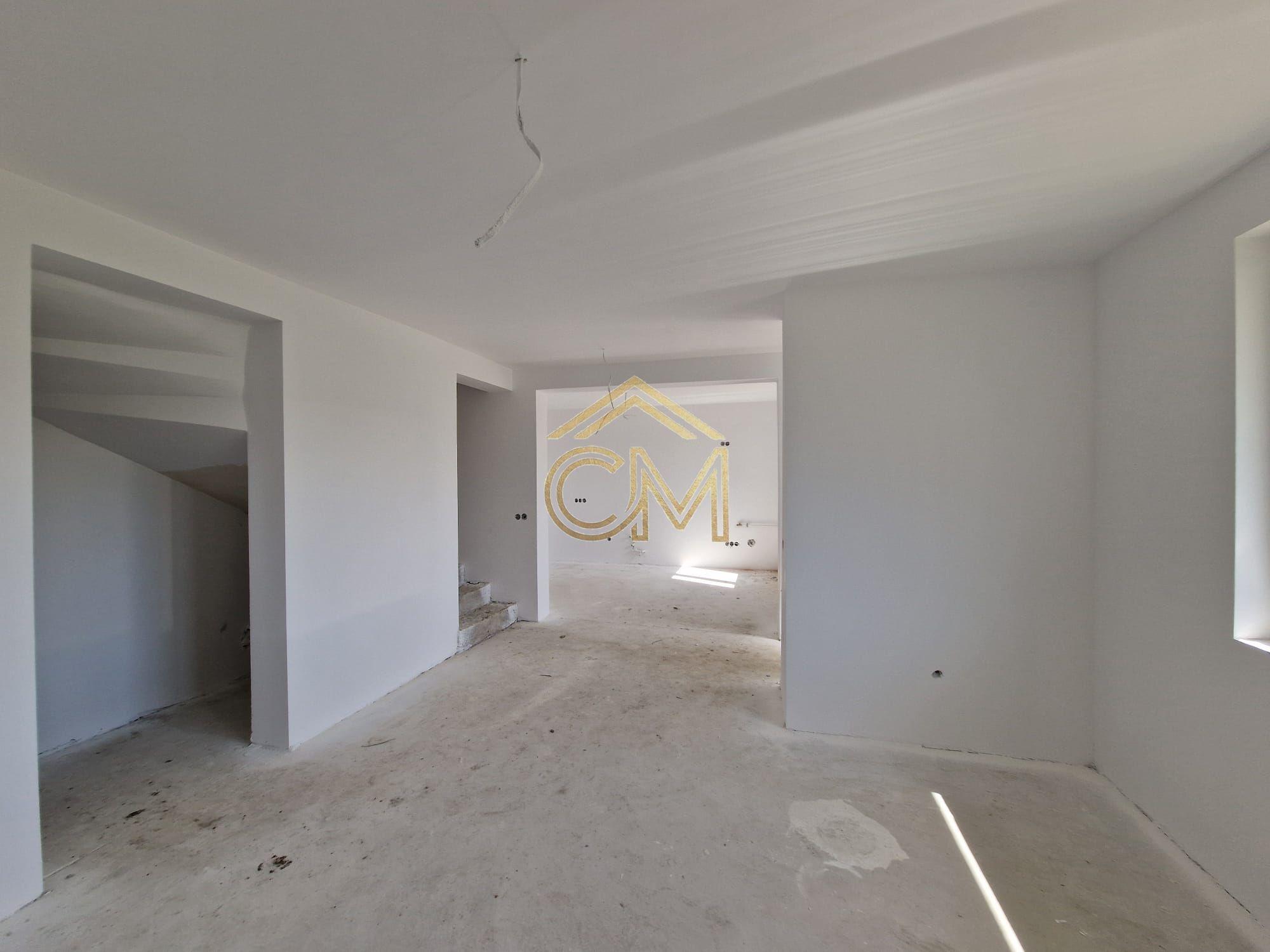 Quadruplex 4 Camere / 82MPU / Terasa / 170MP Curte - 8
