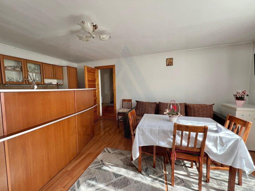 Casa 3 camere 80 mp utili curte comuna balcon zona Școala de Înot - 5