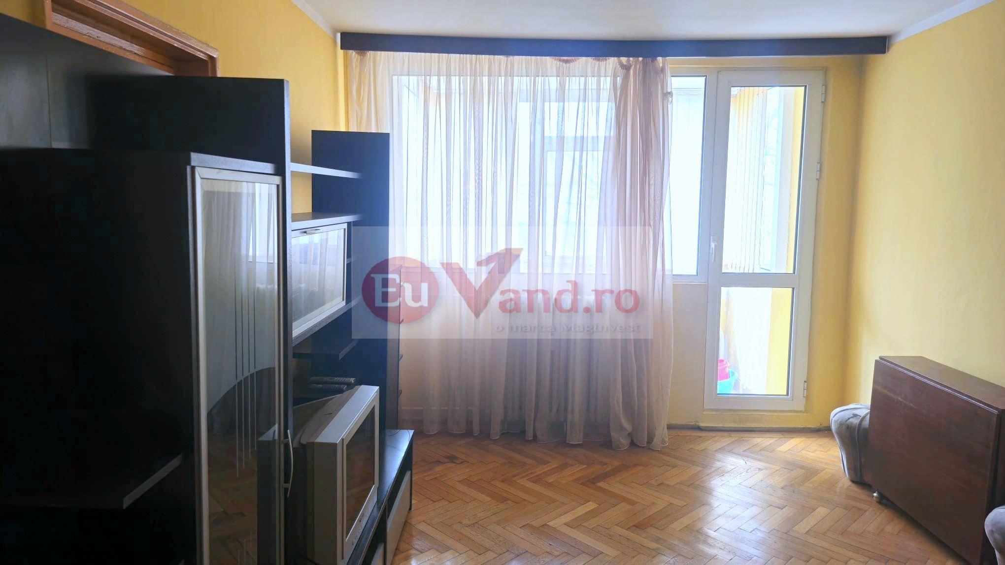 Apartament 3 camere de vanzare - Tiglina 1 - Strada Saturn - Etaj 2 - 2